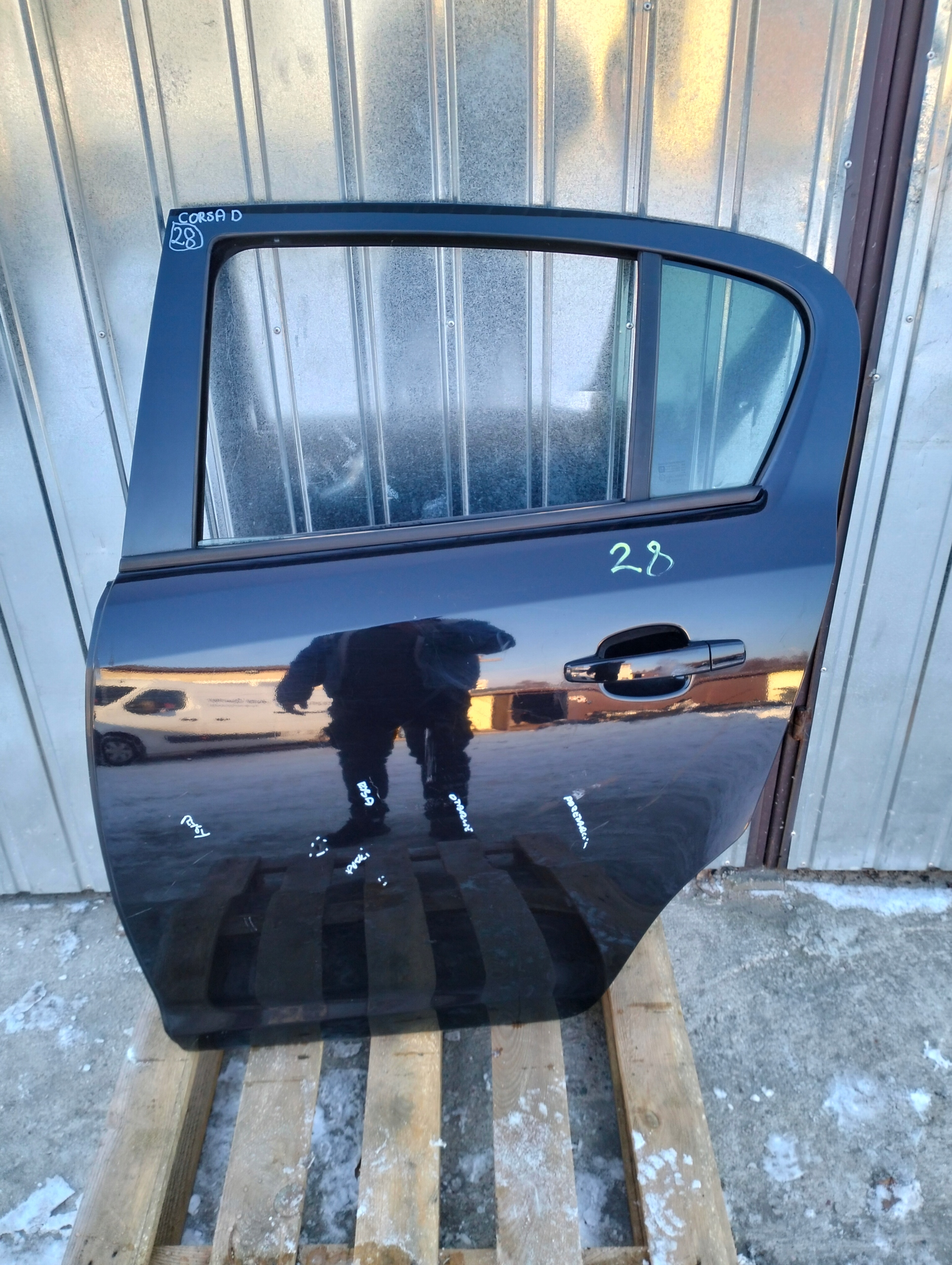 DRZWI LEWE TYLNE LEWY TYL OPEL CORSA D LAKIER Z20R