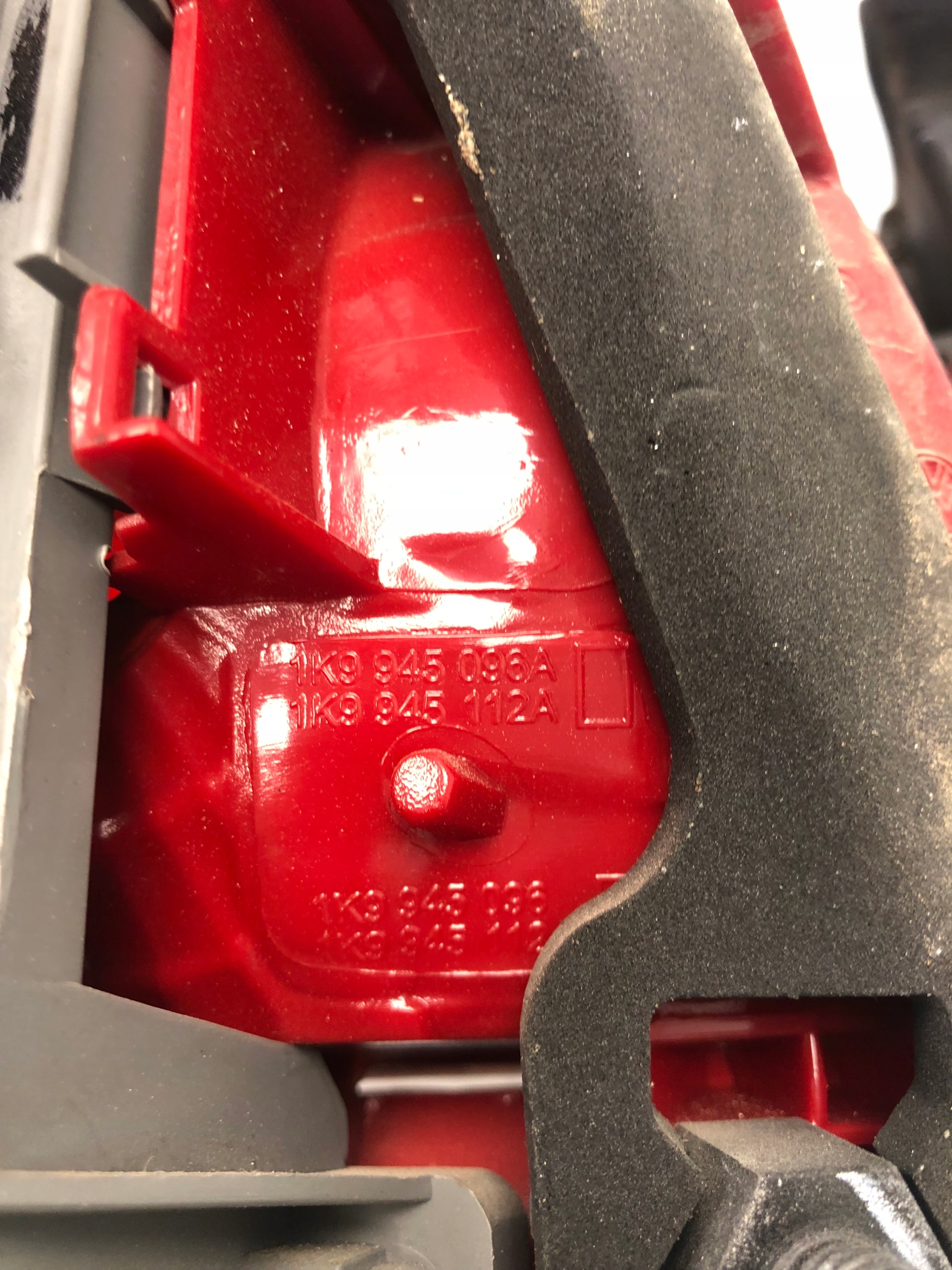 light right rear part VW GOLF V KOMBI 1K9945096