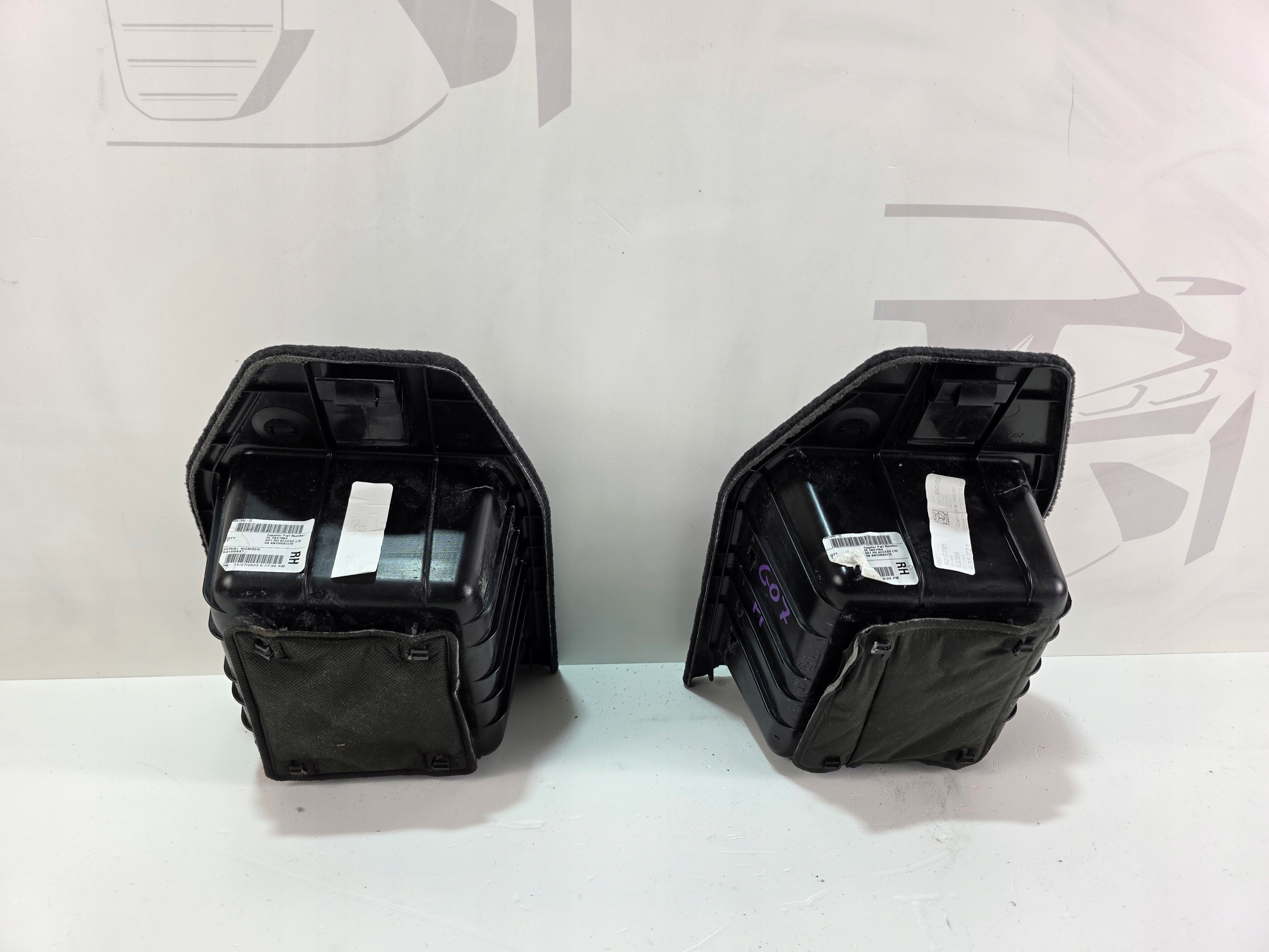 boot upholstery right BMW X7 G07 LCI 5A018A0