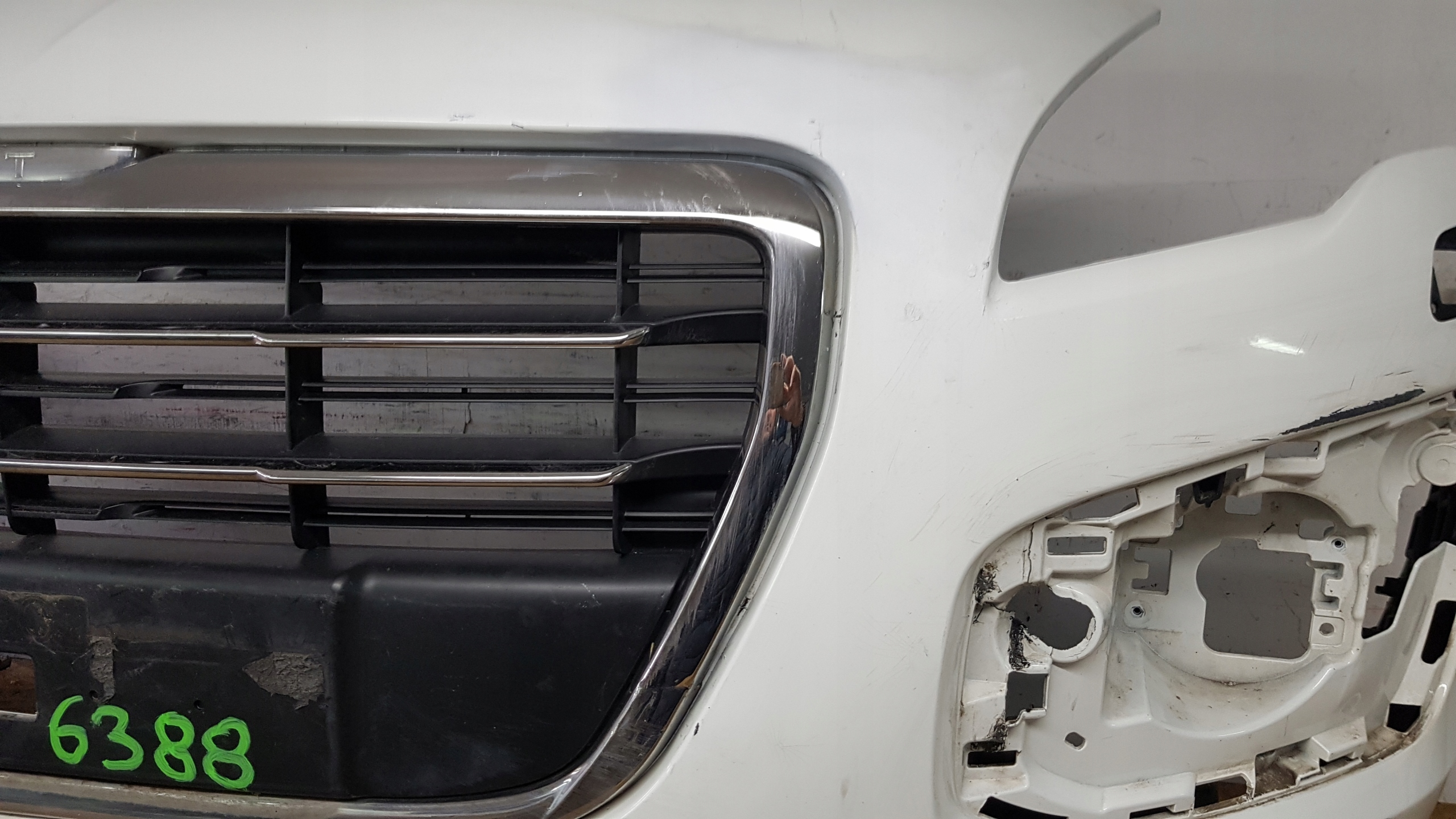 PEUGEOT 3008 LIFT 2012 - bumper front 6388