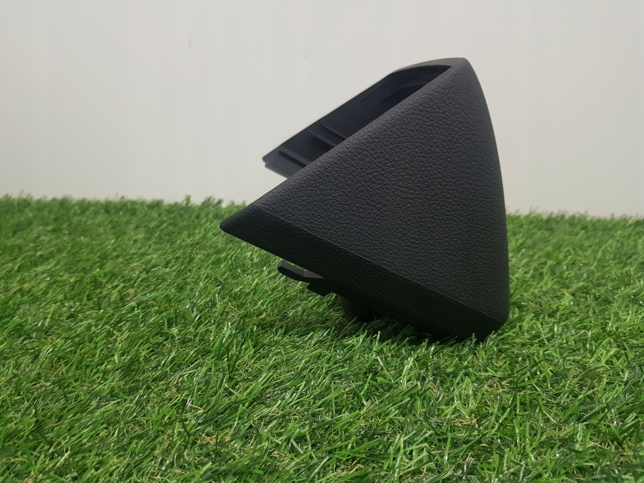 grid air conditioning devices rear part rear AUDI Q7 4L0819203