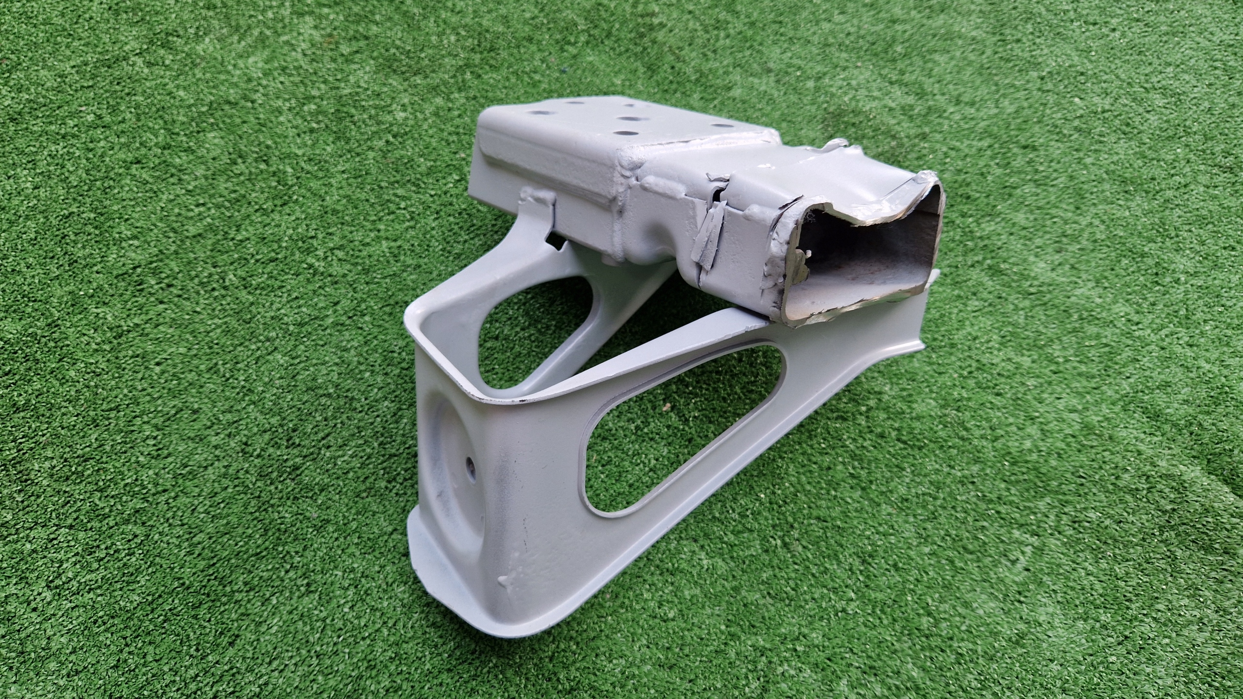 holder RAMY right front SUZUKI JIMNY 1998R > 2002R