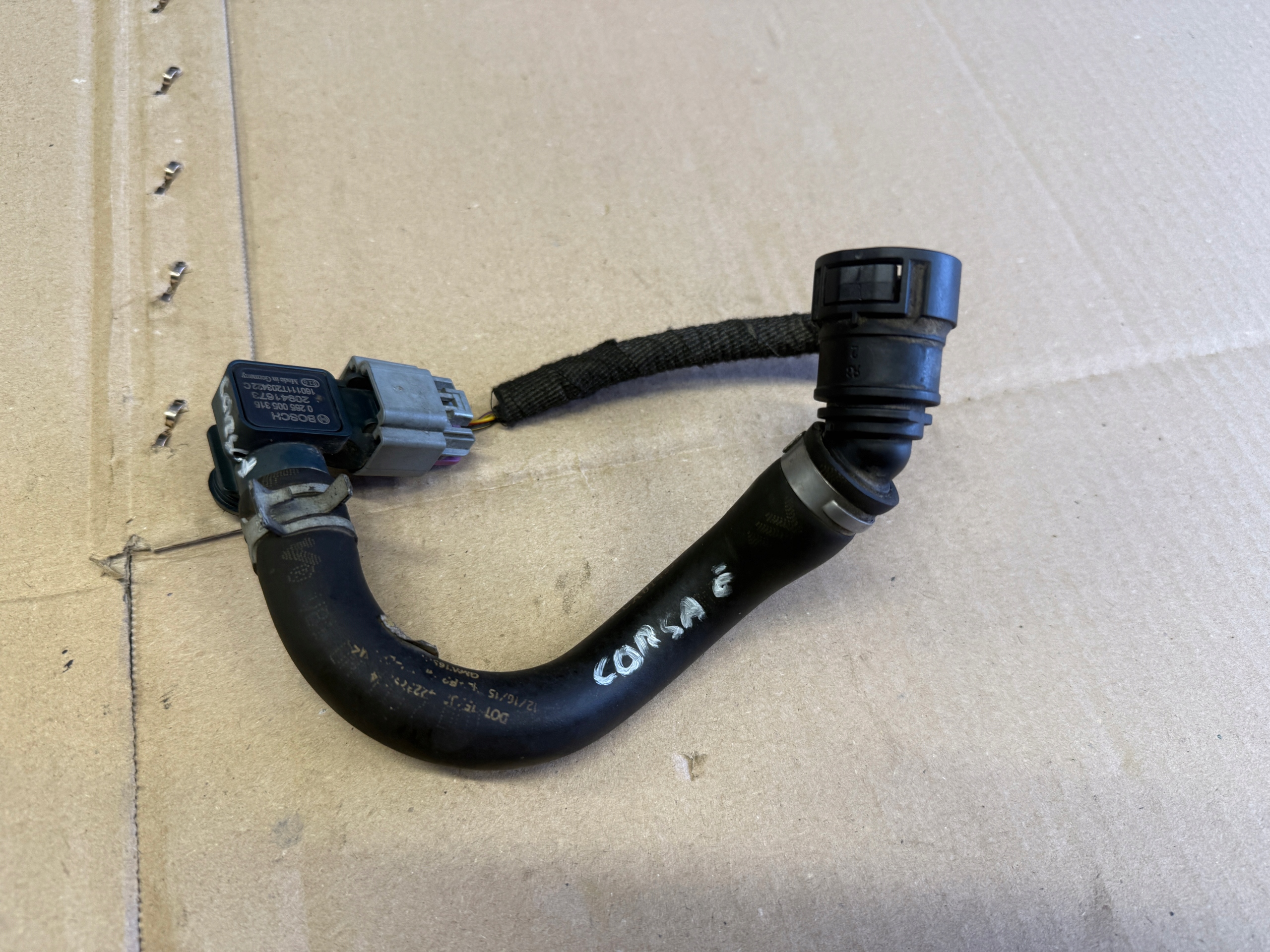 OPEL CORSA E 1.4 Sensor Druck servo 0265005315