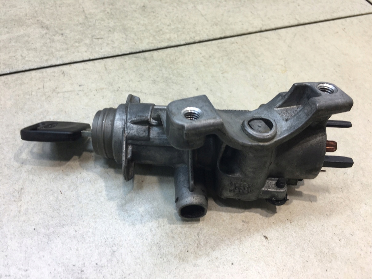 ignition key SHARAN and FL 1.9 TDI 4B0905851B