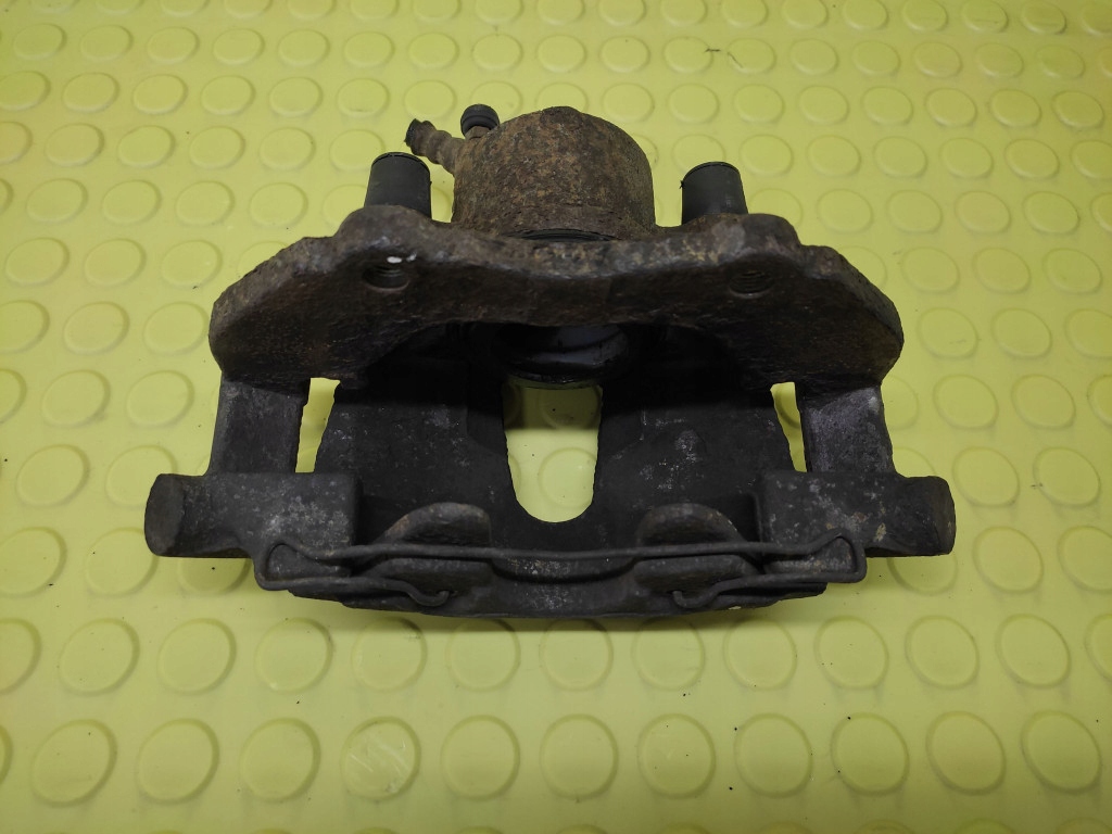 MAZDA 5 2.0 D caliper left front