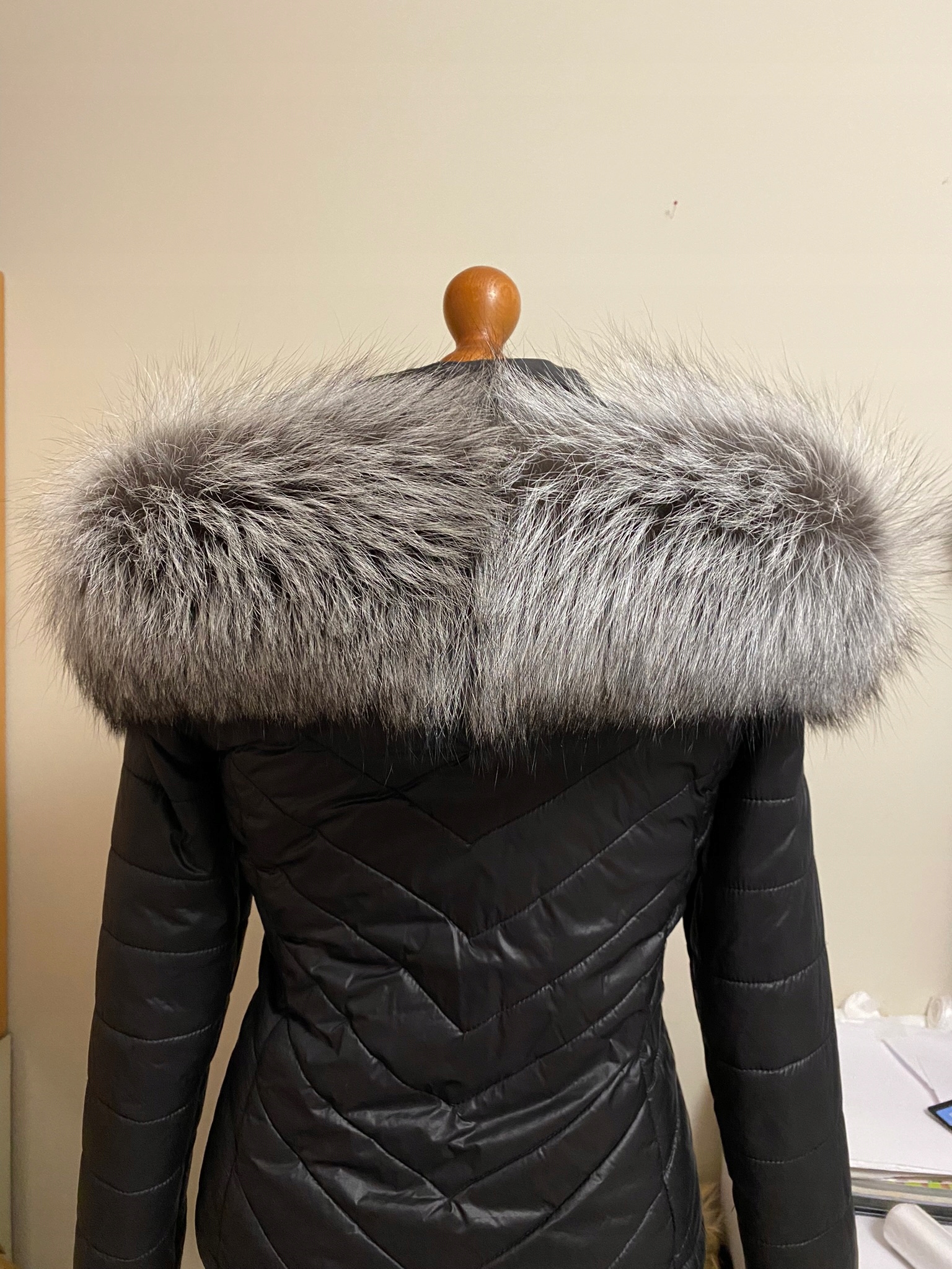 Obšití do kapuce z přírodní stříbrné lišky 16/75 cm