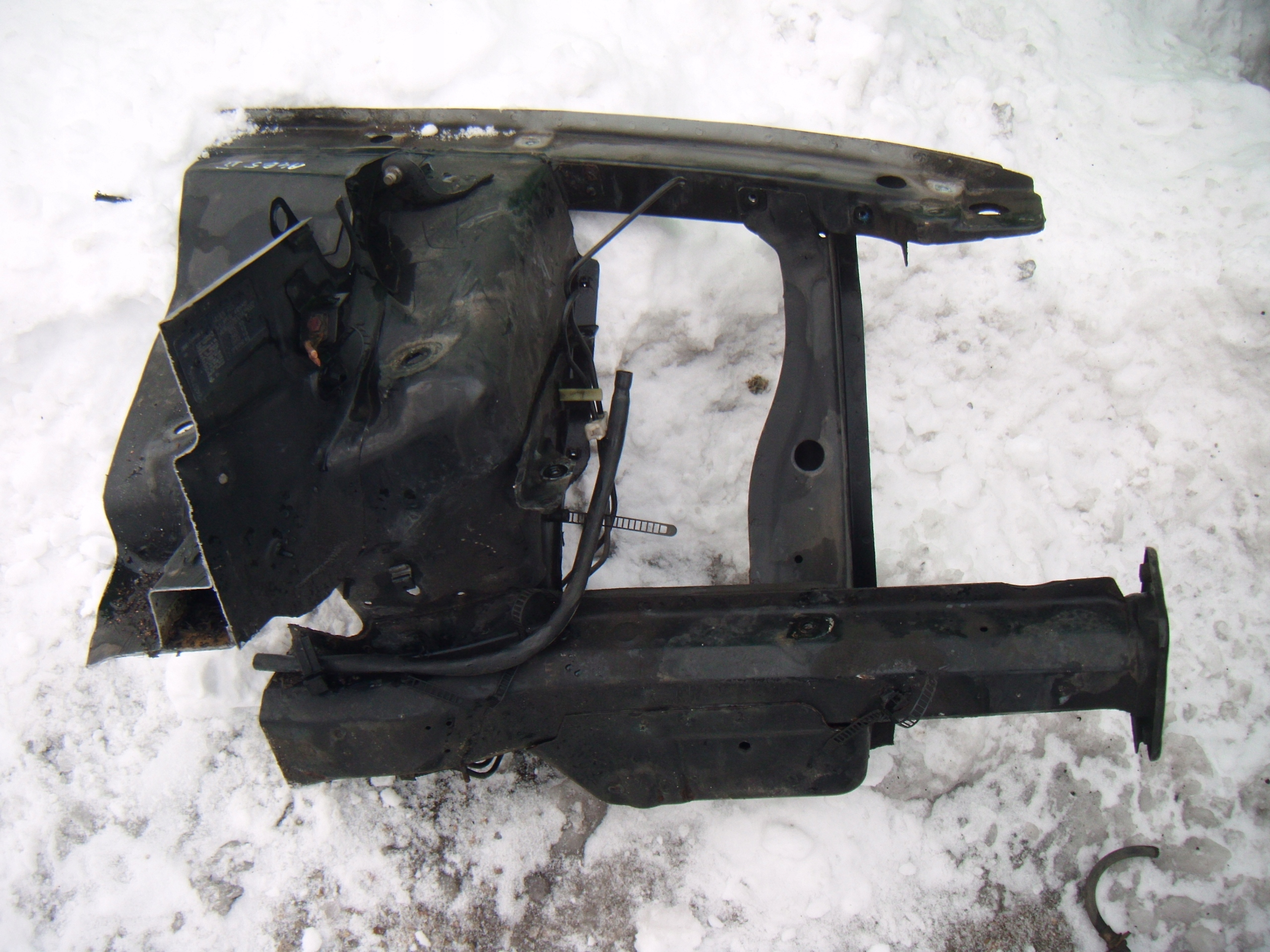 AUDI A4 B5 94-01 PODŁUŻNICA RAMA FARTUCH ĆWIARTKA - LEWA PRZEDNIA