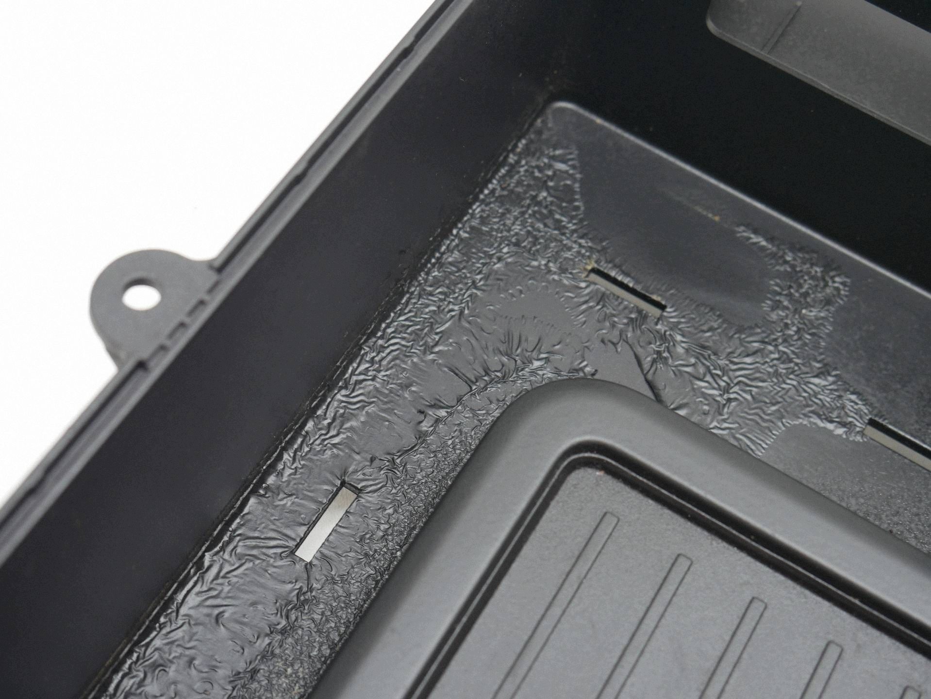 plato LADOWARKA TELEFONU 8W0864981B AUDI A4 S4