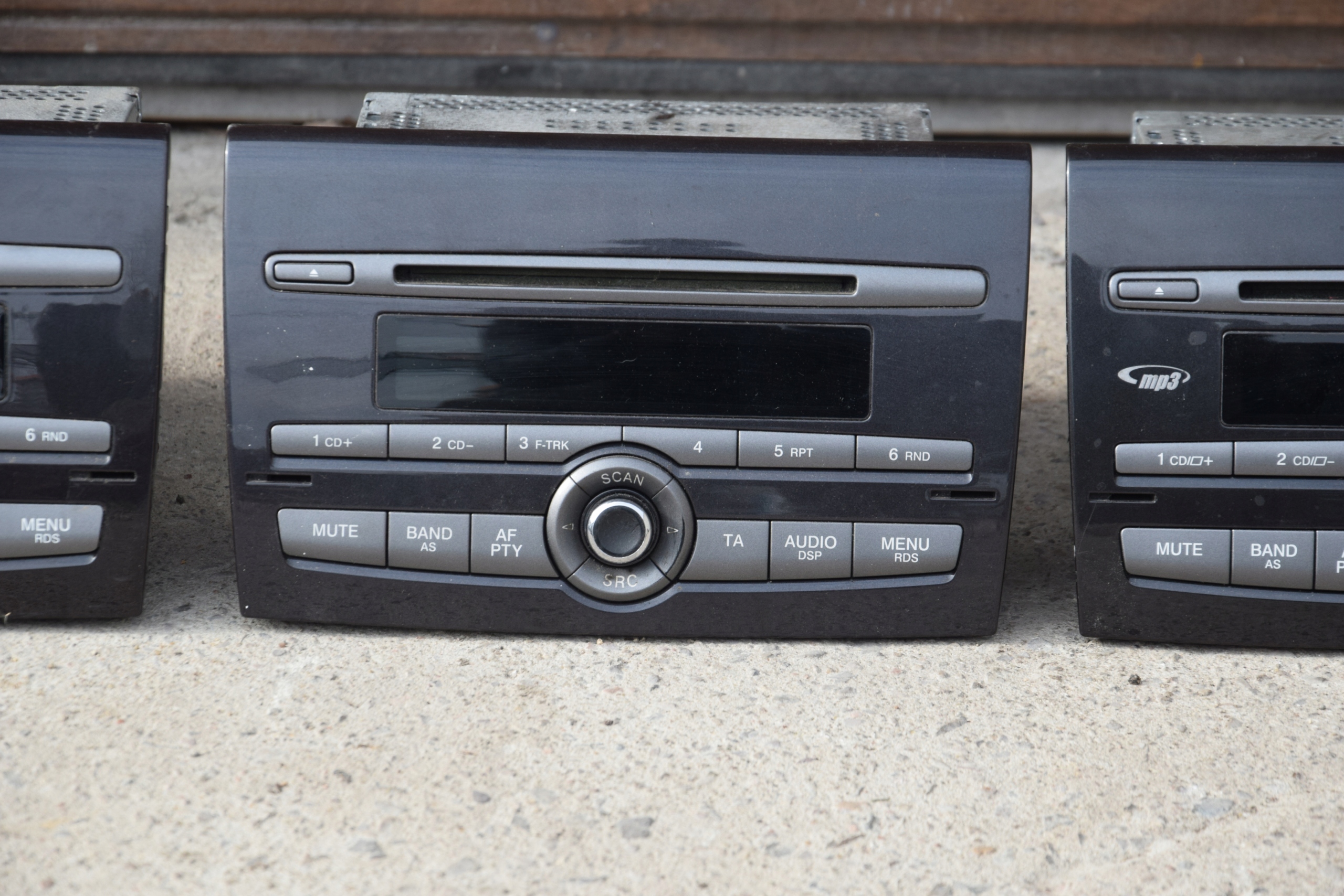 Fiat Bravo 2 Radioodtwarzac CD Radio Fabryczne Typ samochodu Samochody osobowe