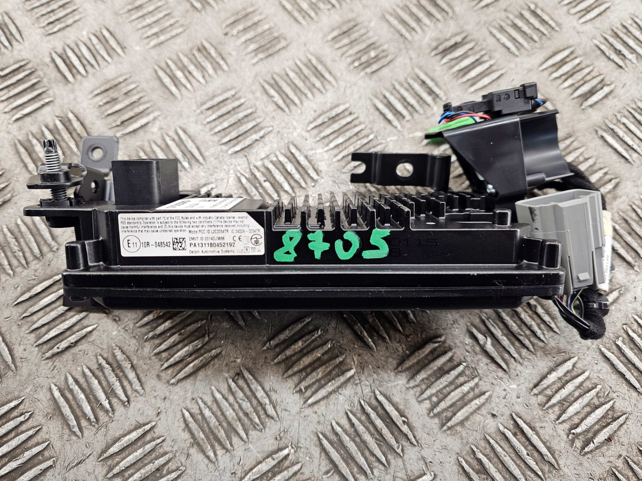 VOLVO V90 RADAR KAMERA front 32243044