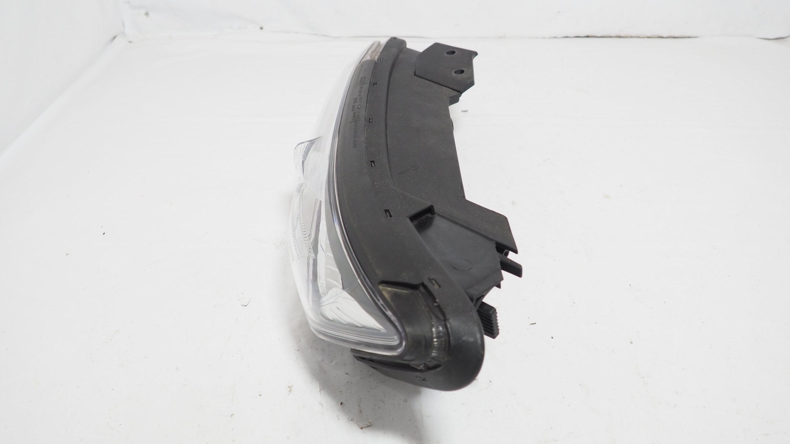 Hyundai Kona fog light LED DRL left front 92207-J9000