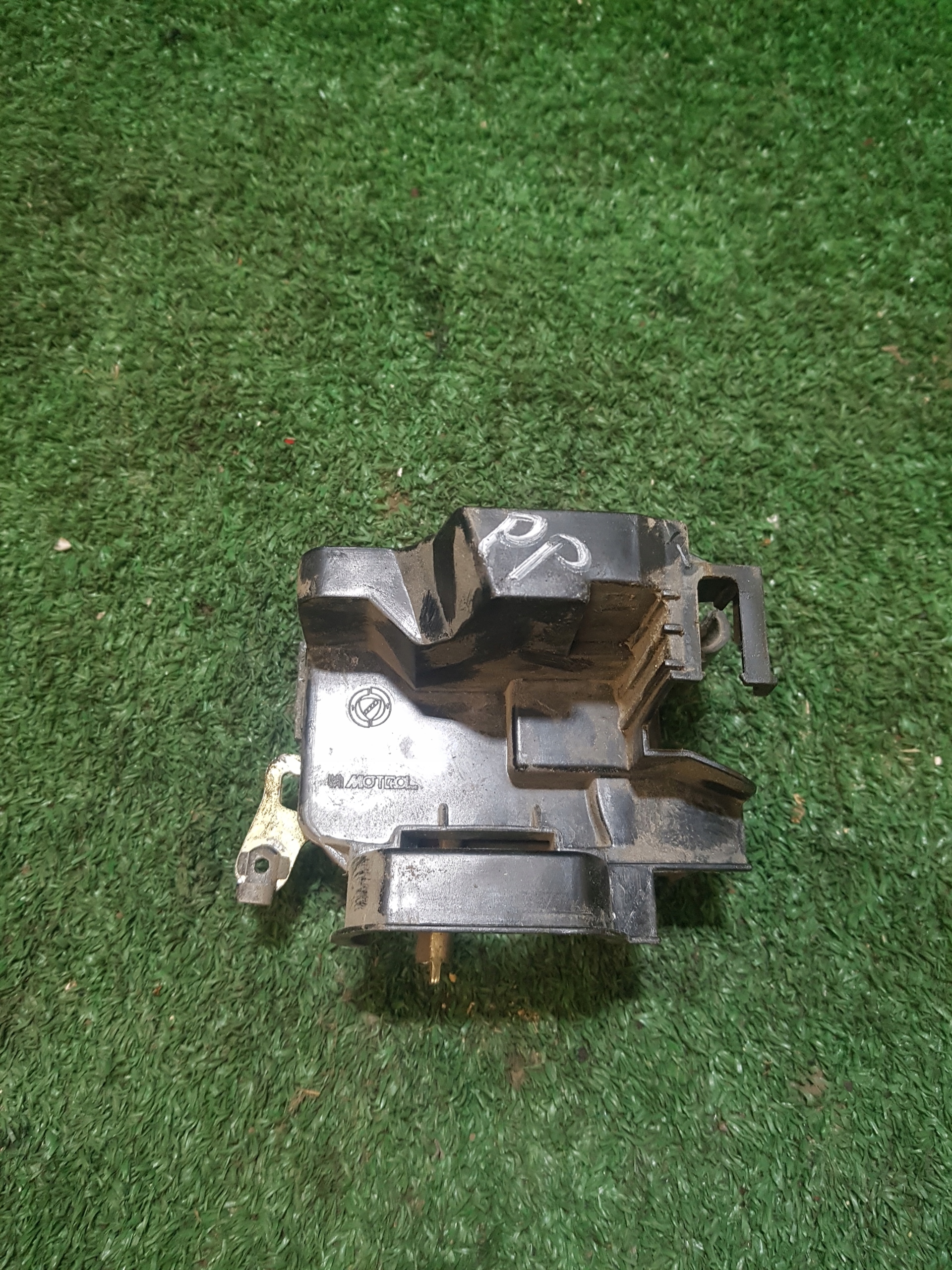 lock door right front FIAT STRADA