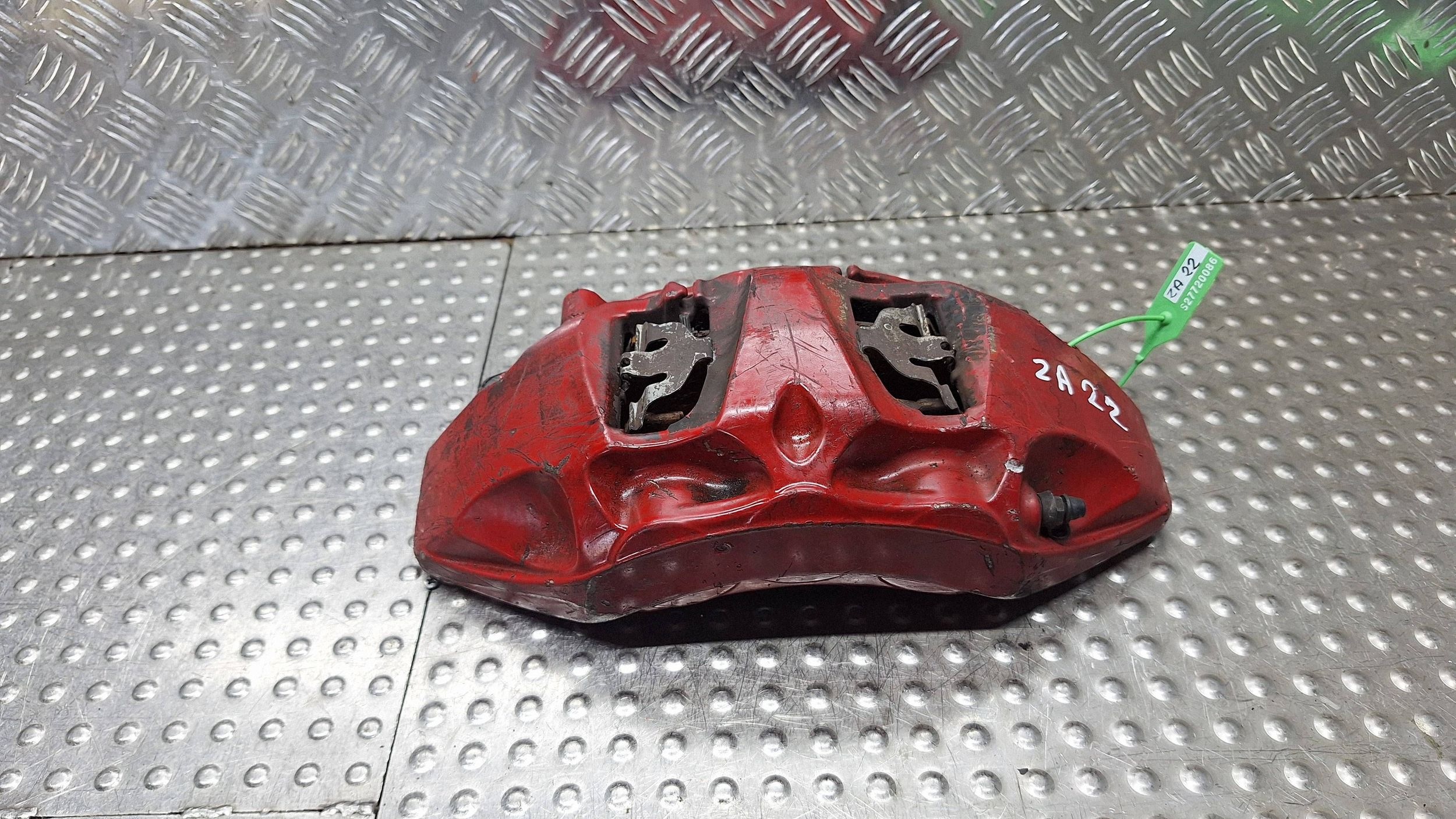 caliper right front 4M0615106FM AUDI Q7 4M Q8 4MN