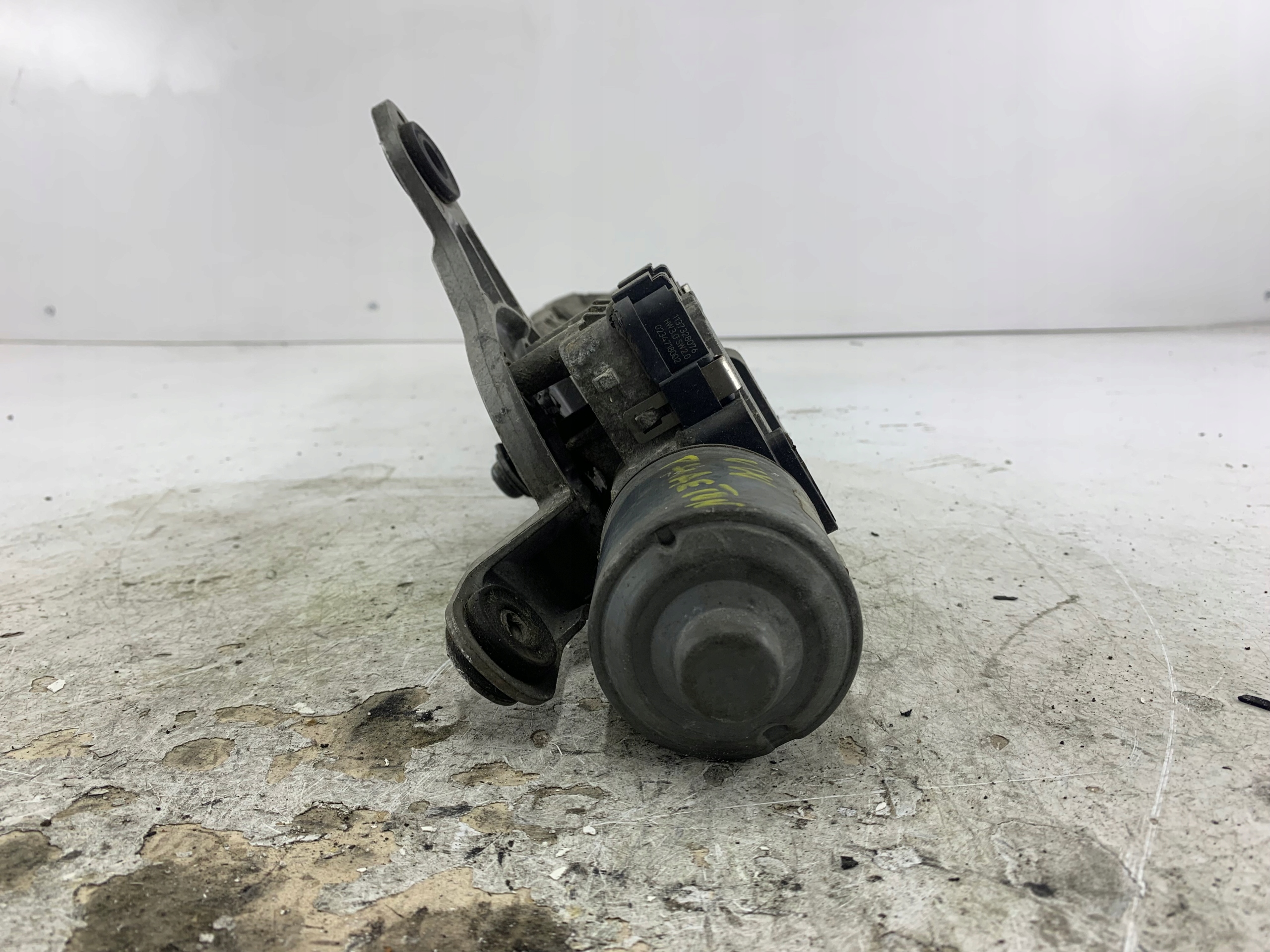 VW PHAETON wiper mechanism right front 3D1955120