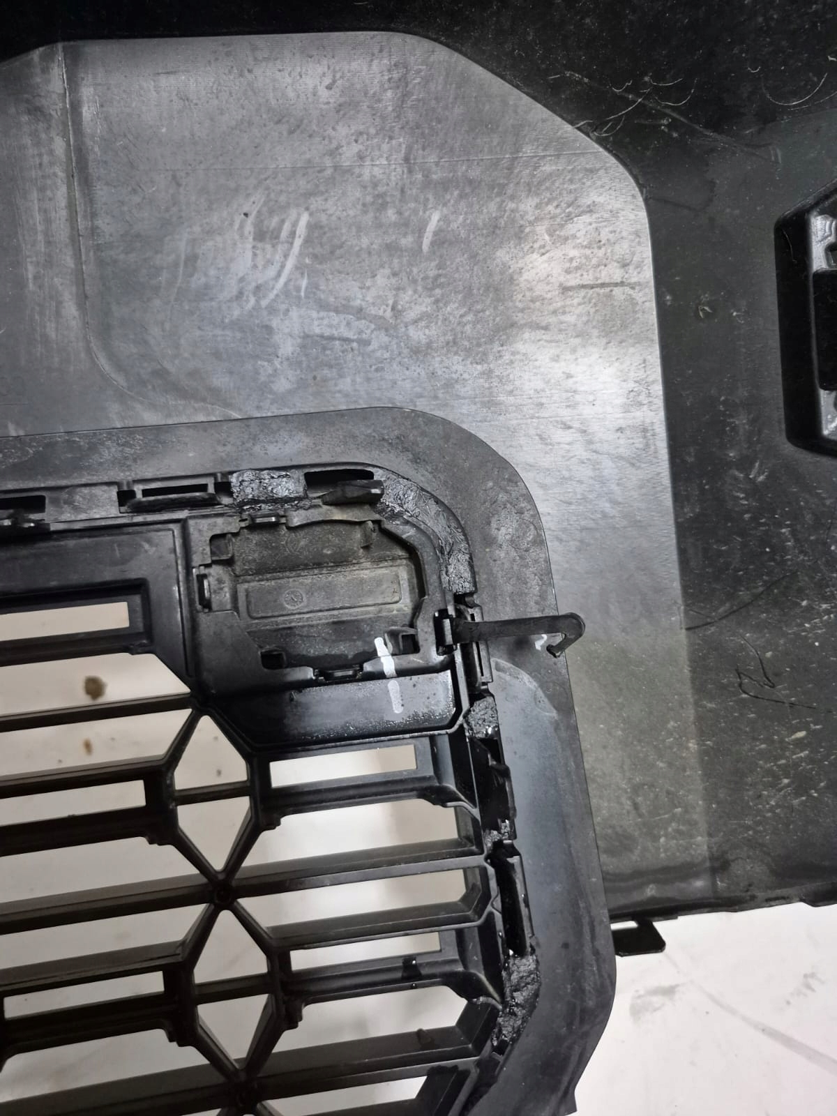 DACIA BIGSTER 25- bumper front front grid 620228075R