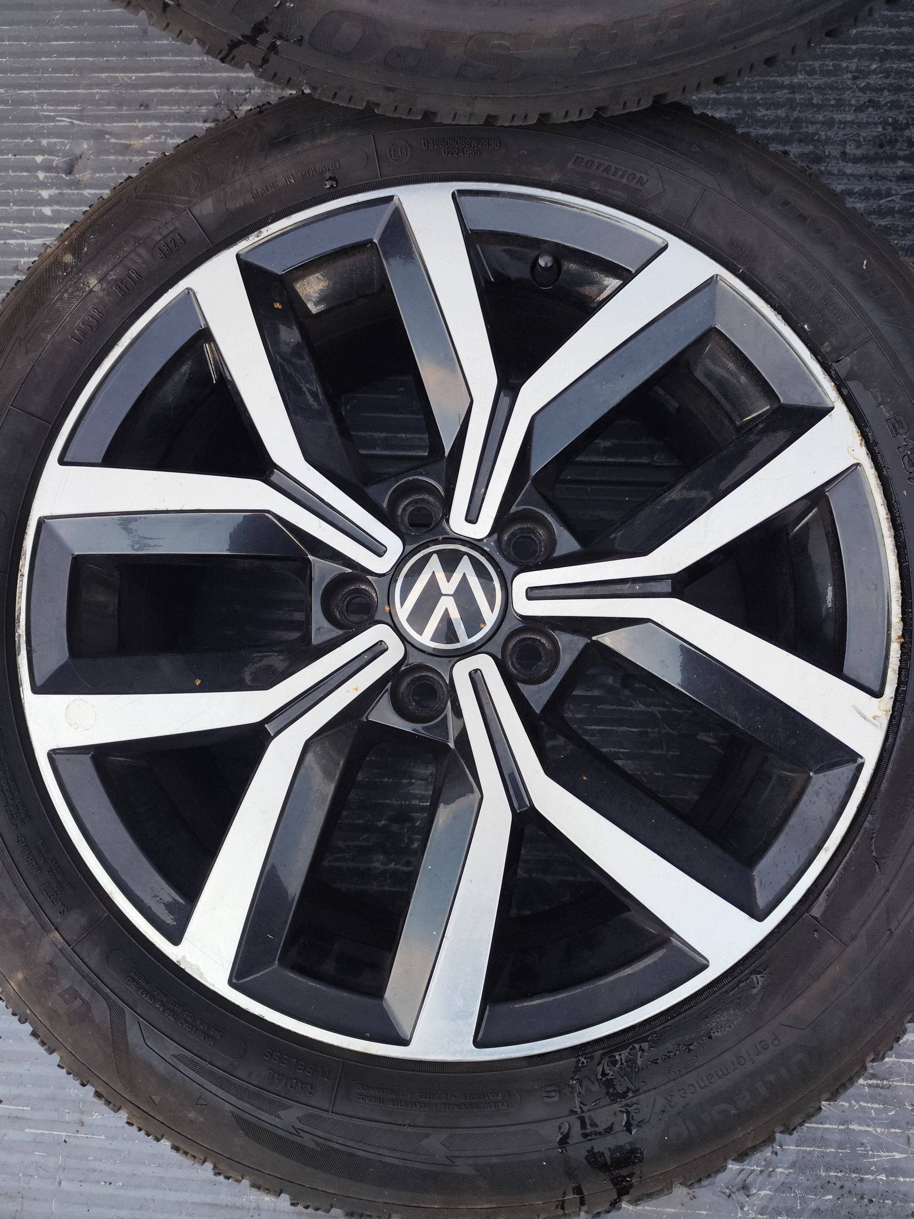 VW PASSAT B8 LIFT kolesá disky ALU 215/55/17 KOMPLET