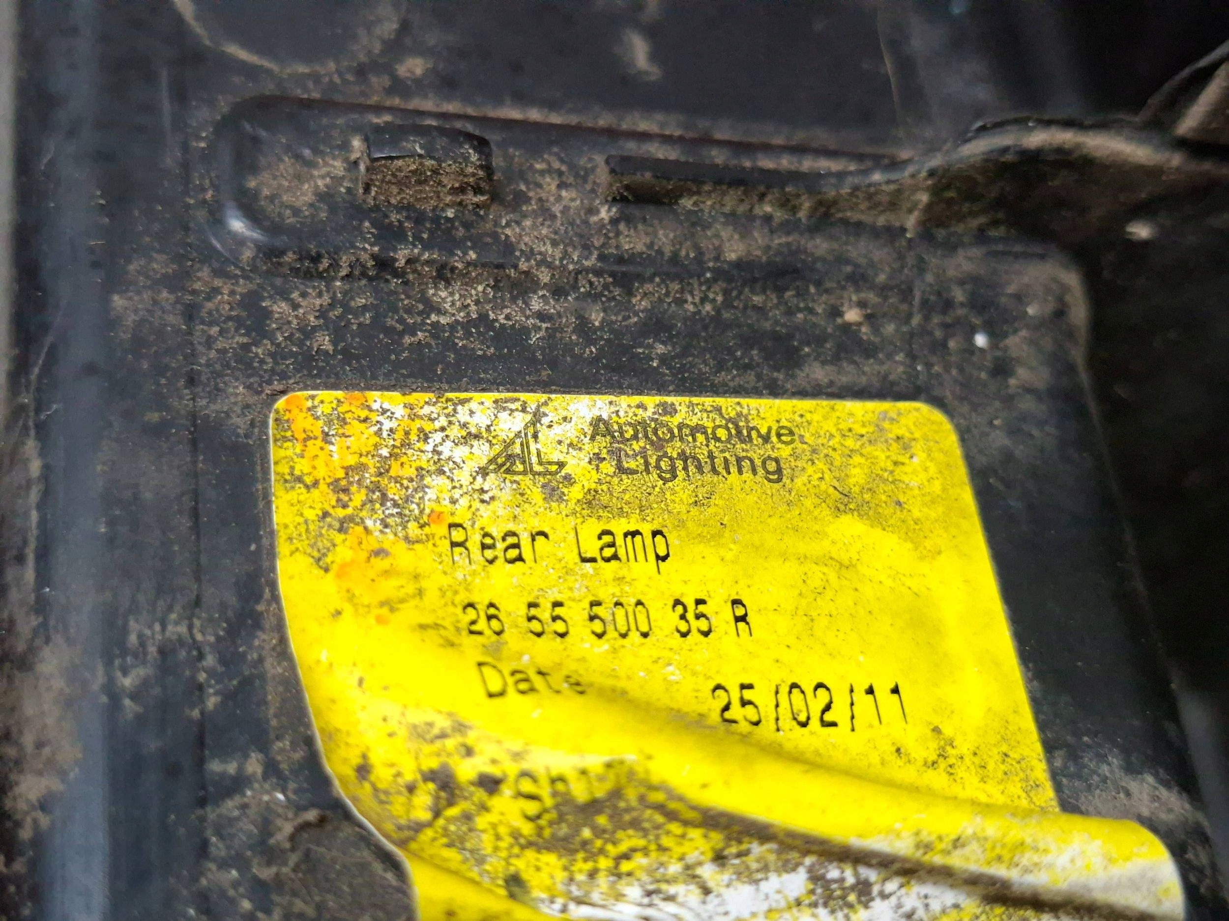 light rear left 265550035R DACIA DUSTER and 2010