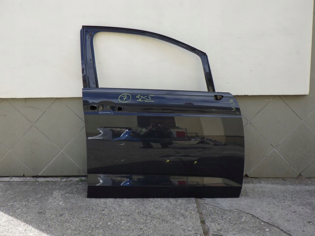 VW TOURAN II 5TA 15- door right front
