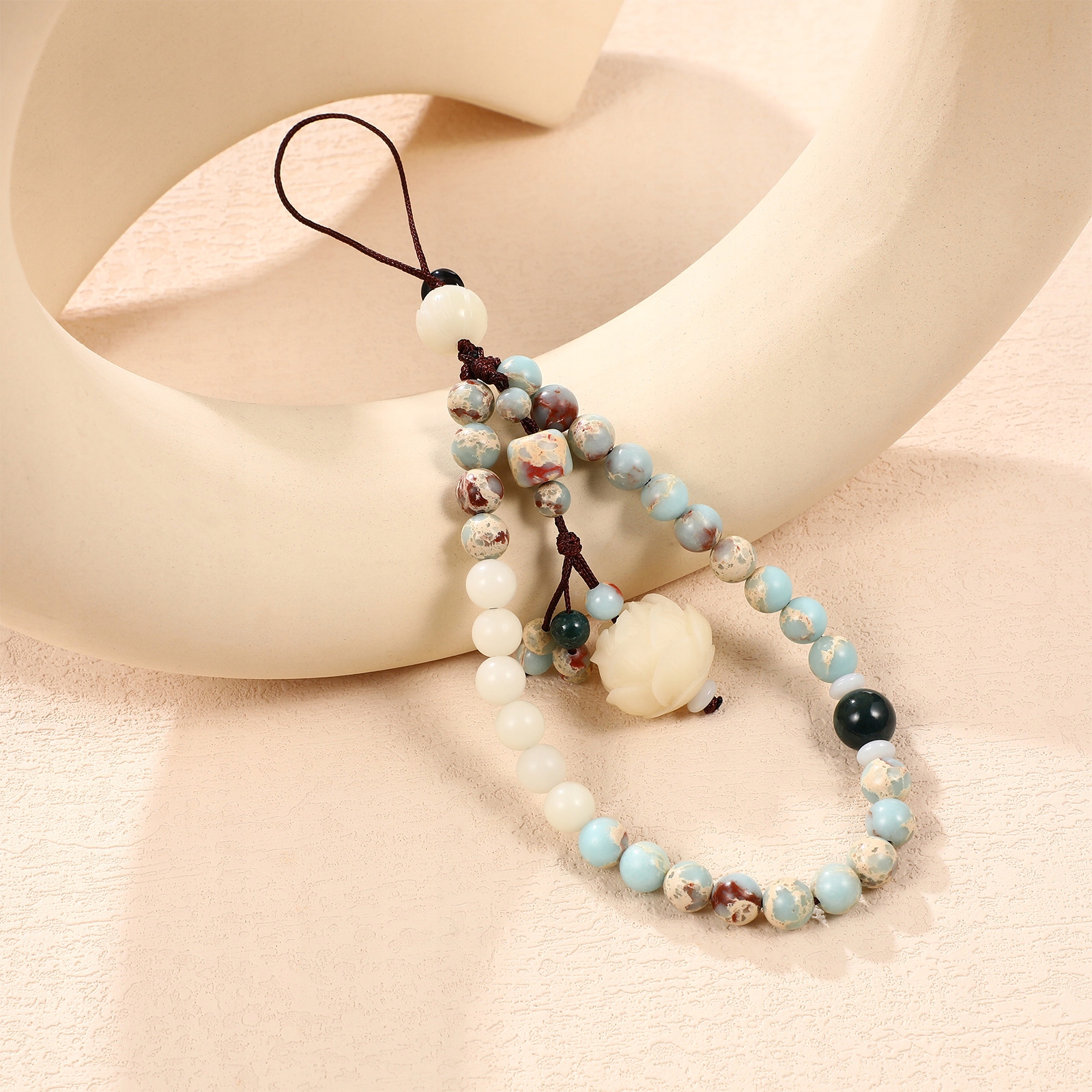 PASEK DO TELEFONA KOMÓRKOWEGO CHARMSZE ESTETYCZNE Producent inny