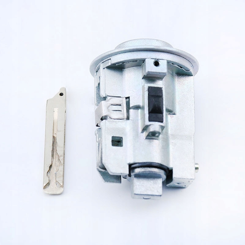 Для Toyota Camry 2015 циліндр запалювання