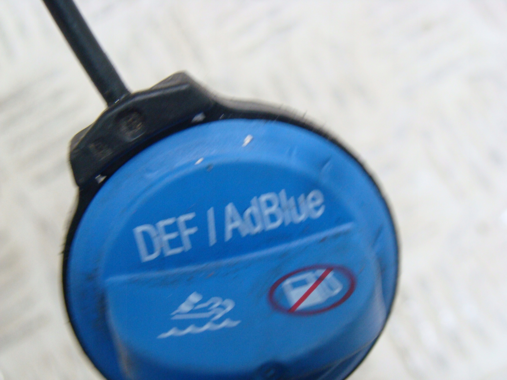 KOREK WLEWU ADBLUE Typ samochodu Samochody osobowe