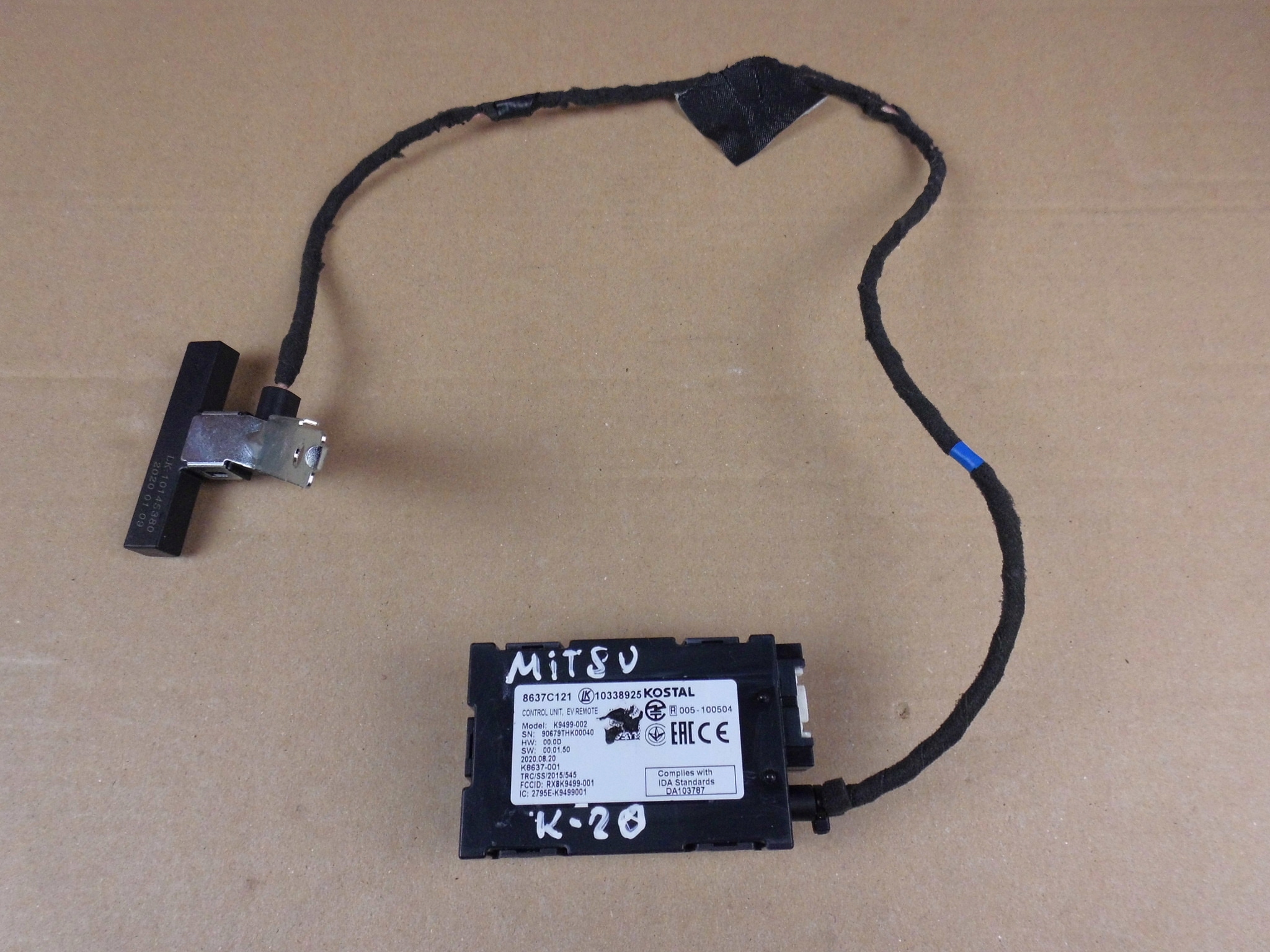 MITSUBISHI OUTLANDER III MODULE 8637C121
