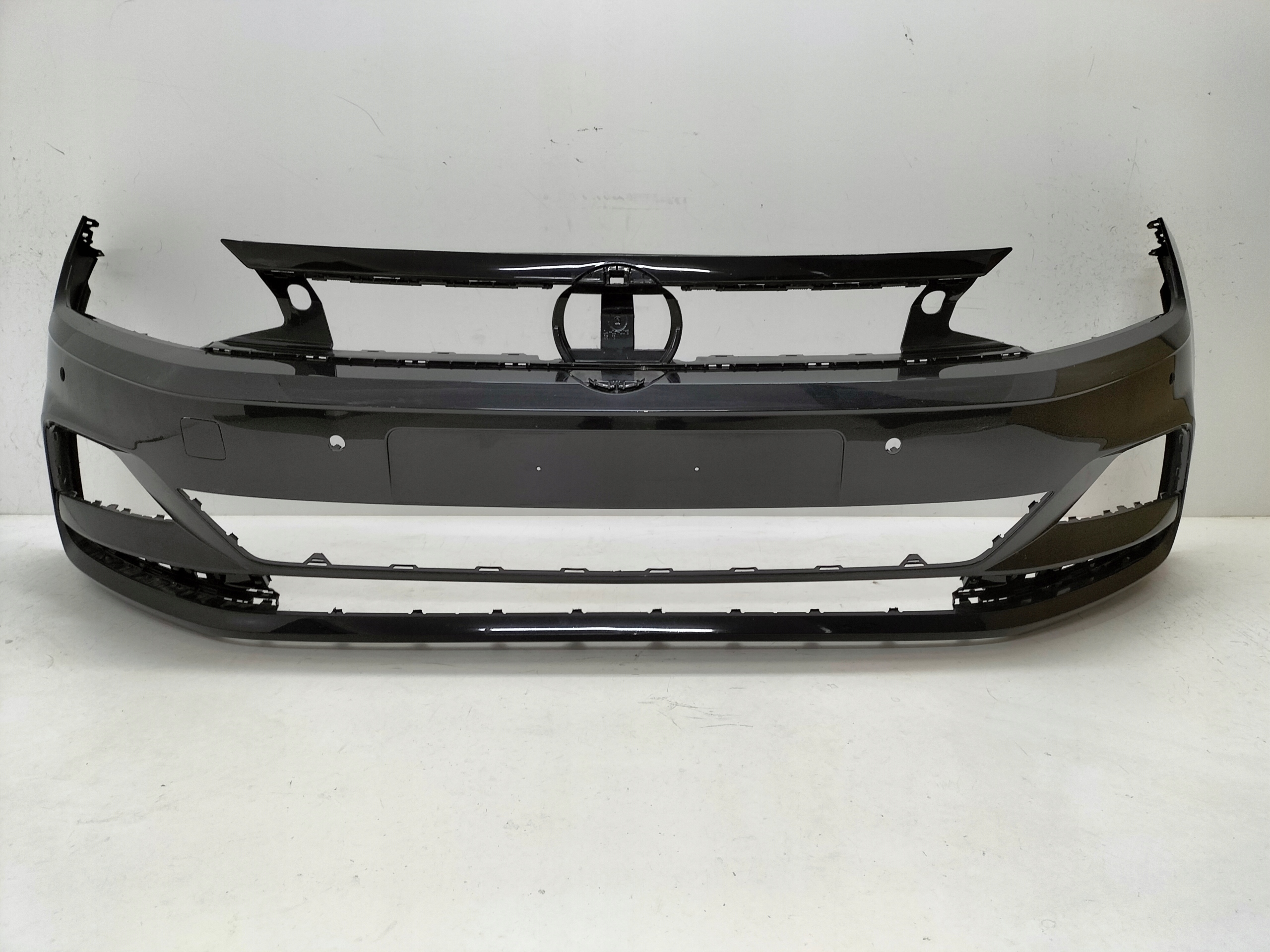 front bumper front VW POLO VI 2G0 17