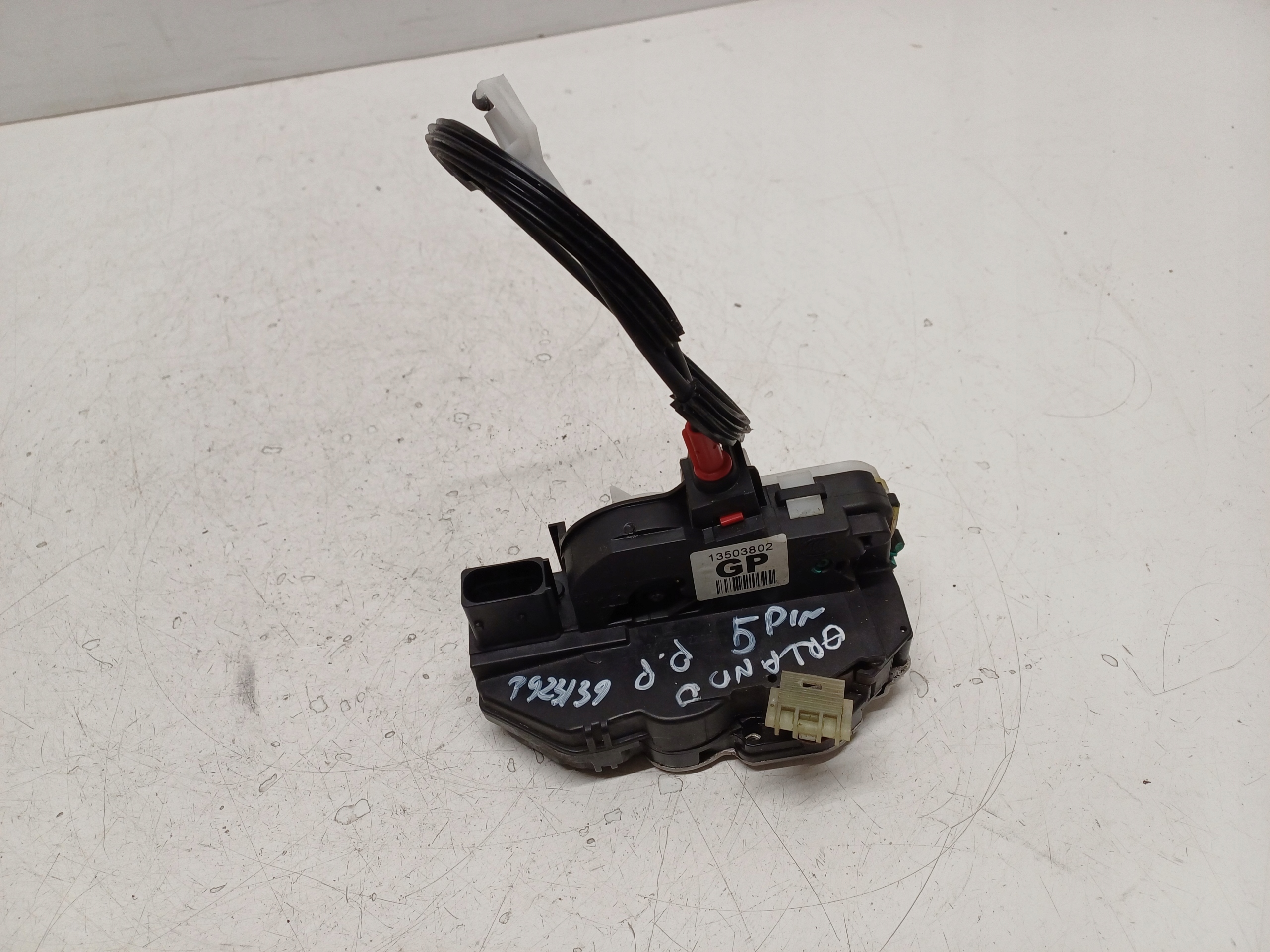 CHEVROLET ORLANDO 1 I 10- ZAMEK PRAWY PRZÓD 5PIN 13503802