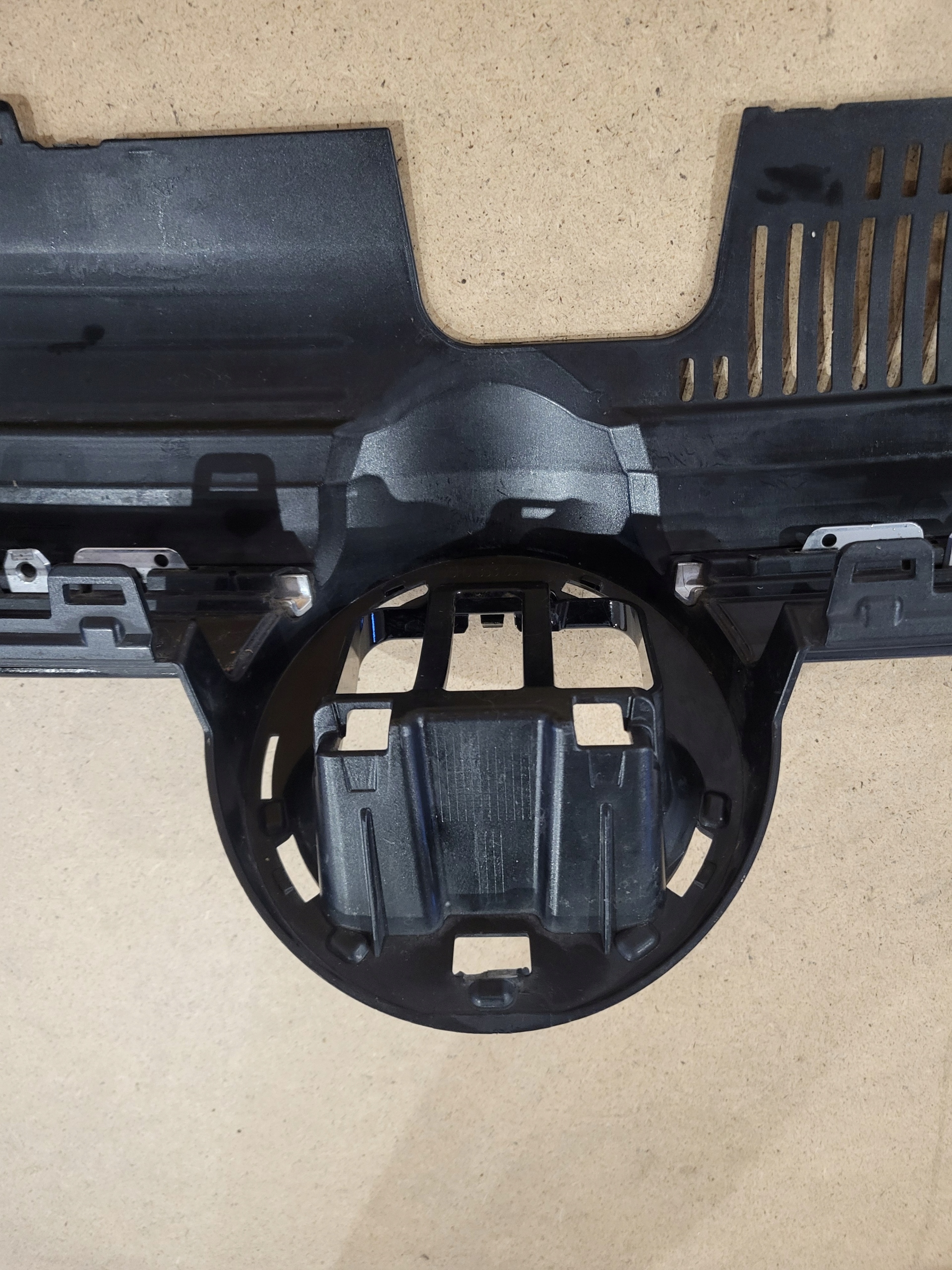 VW Golf V Kühlergrill FRONTGRILL Kühlergitter 5N0853651N - Thumbnail 7