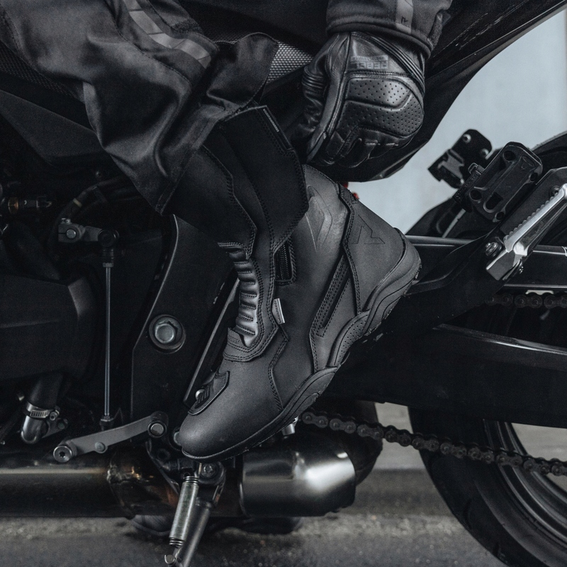 BUTY REBELHORN SCOUT BLACK MATT 47 Kolor czarny