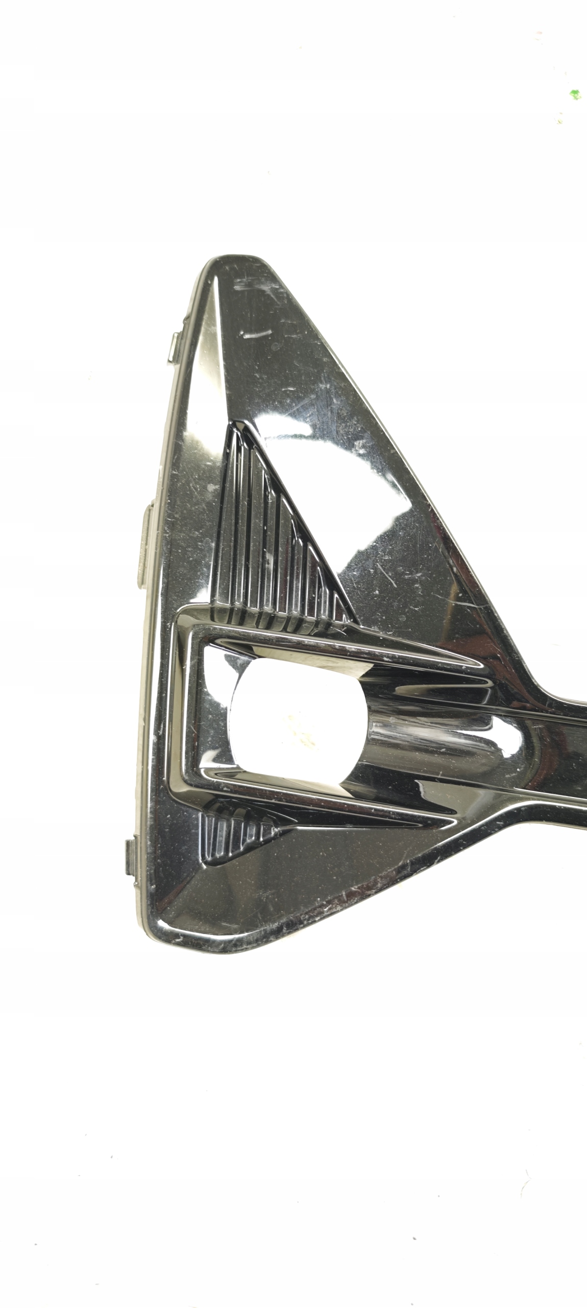 grid of a bumper right front POLESTAR II 2 31663681