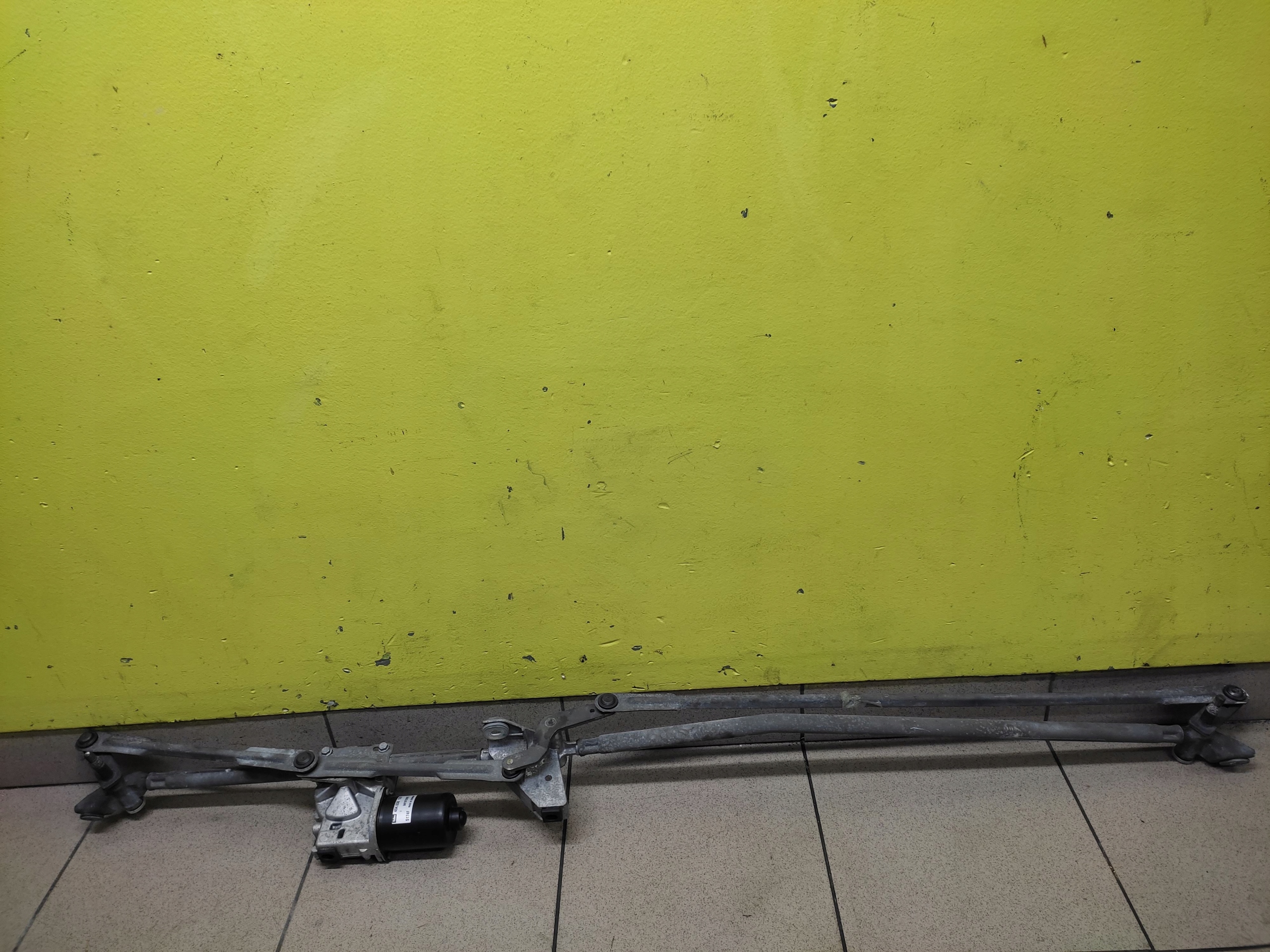 PEUGEOT 307 CC wiper mechanism front 404638