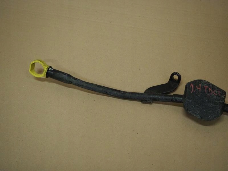 BAGNET MIARKA OLEJU 1.4 CDTI FORD FIESTA MK7 Typ samochodu Samochody osobowe