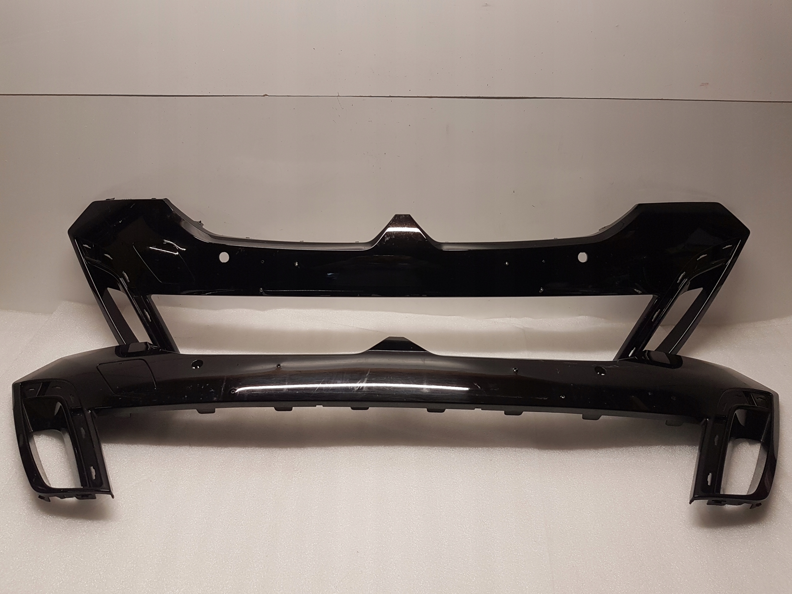 grid of a bumper front BMW G60 G61 m-packet 5A36022