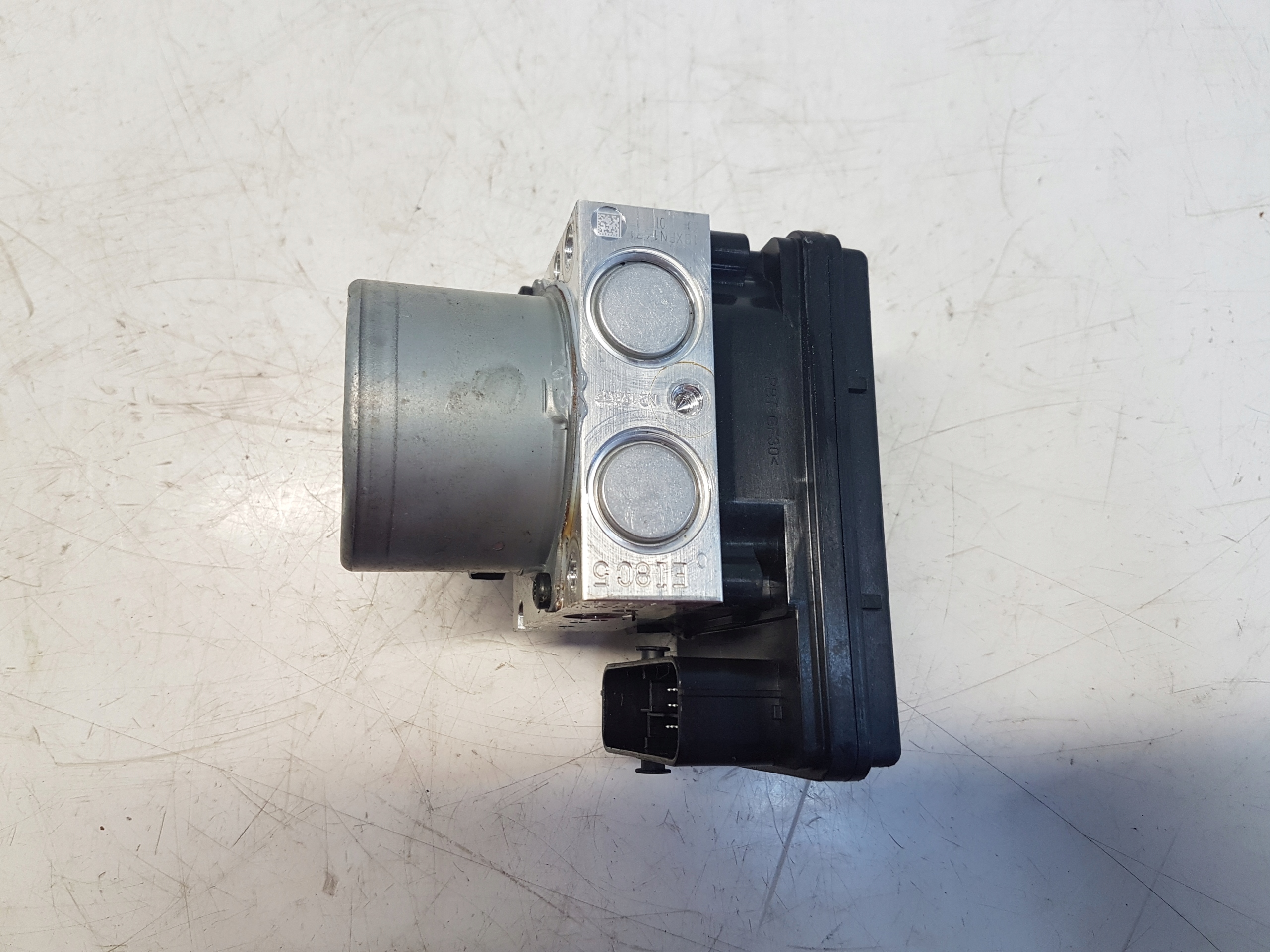 KIA STONIC LIFT pump ABS 58910-H8950