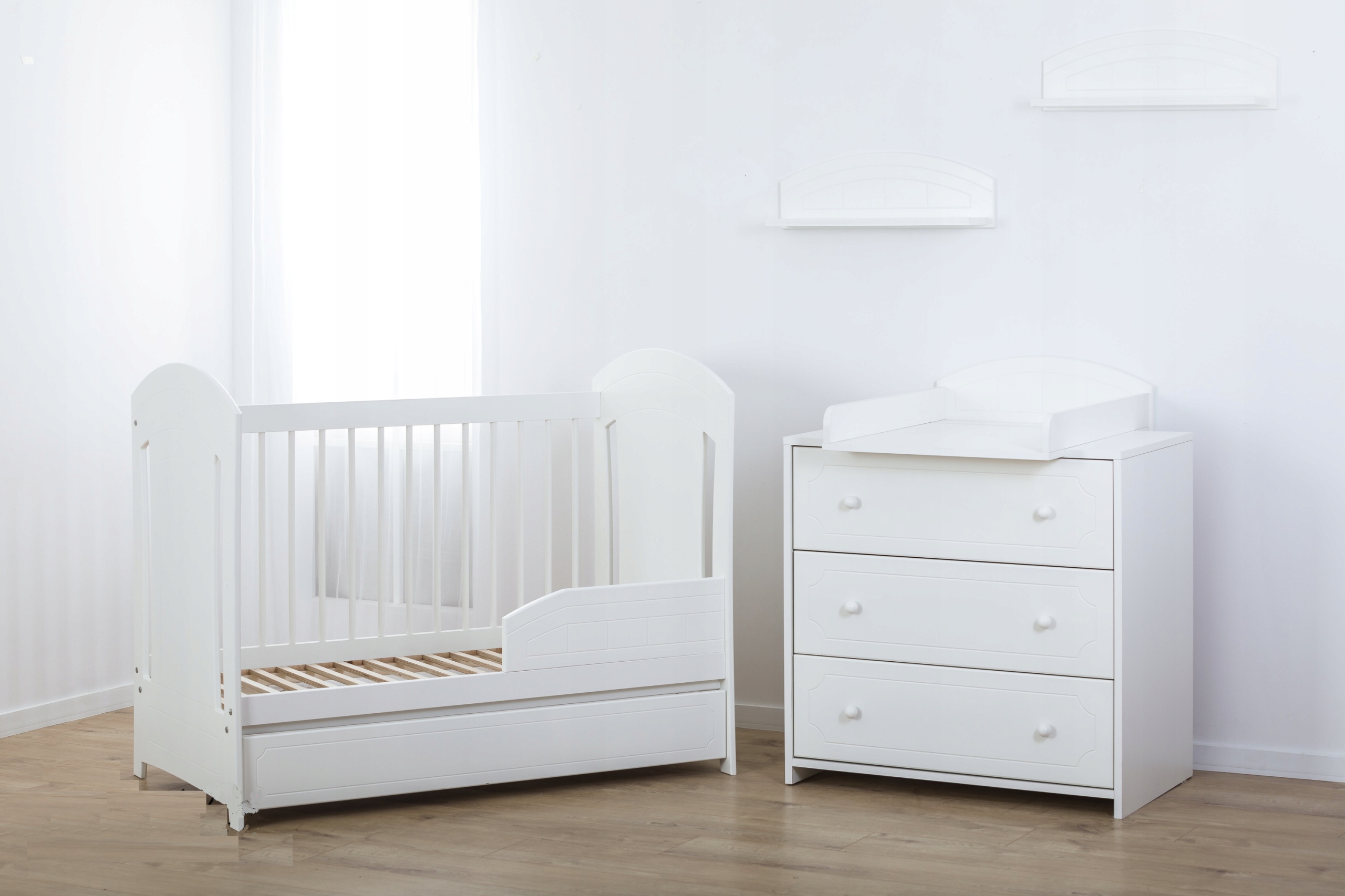 ŁÓŻECZKO/TAPCZANIK model GUCIO z SZUFLADĄ biel Marka Baby-Raj