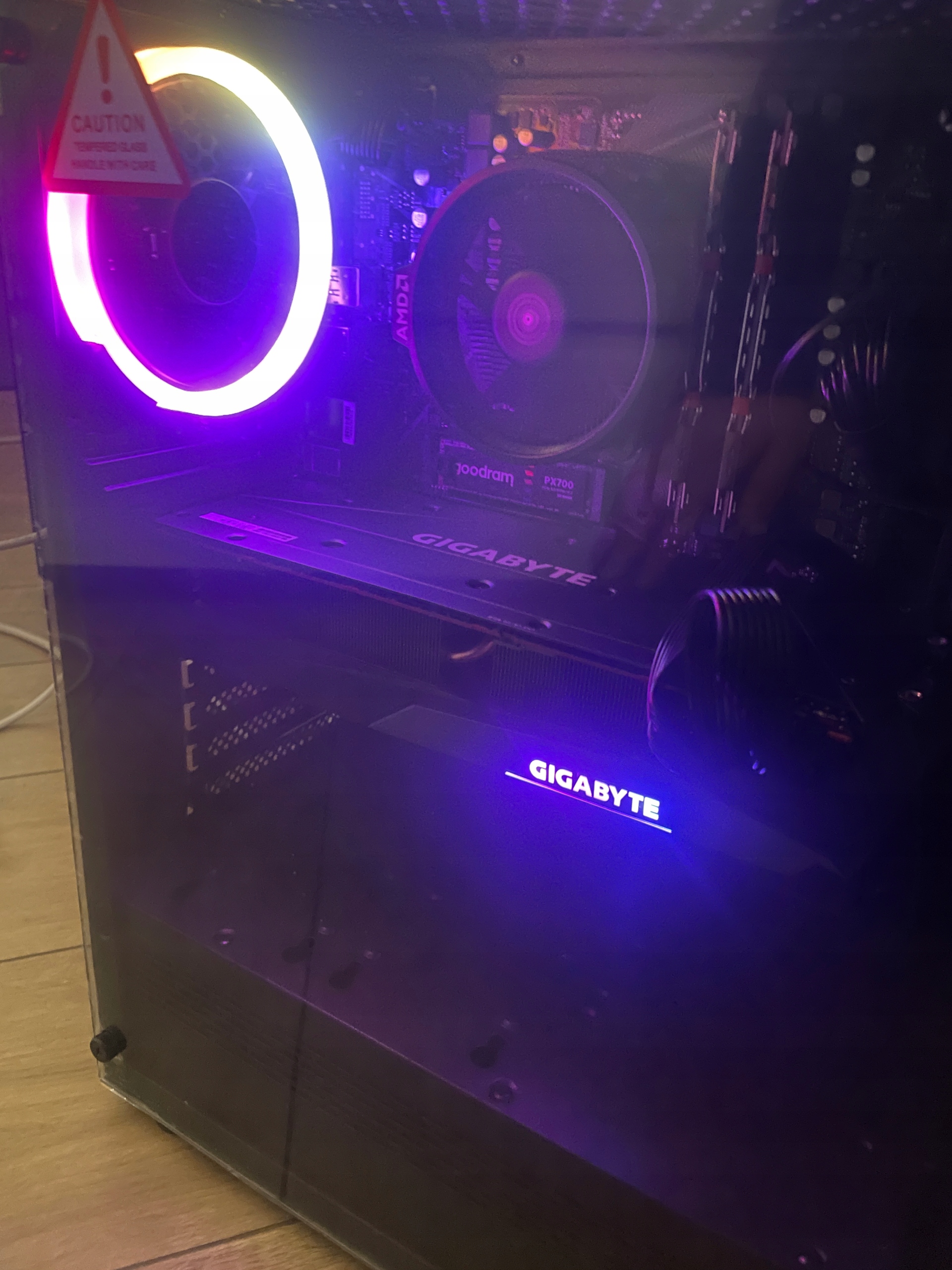 Komputer GAMINGOWY - RYZEN 5, RX 6800XT, 16GB, 1TB SSD RGB Producent karty graficznej Gigabyte