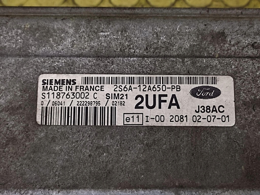 FORD FIESTA MK6 1.3 control unit of the engine 2S6A12A650PB