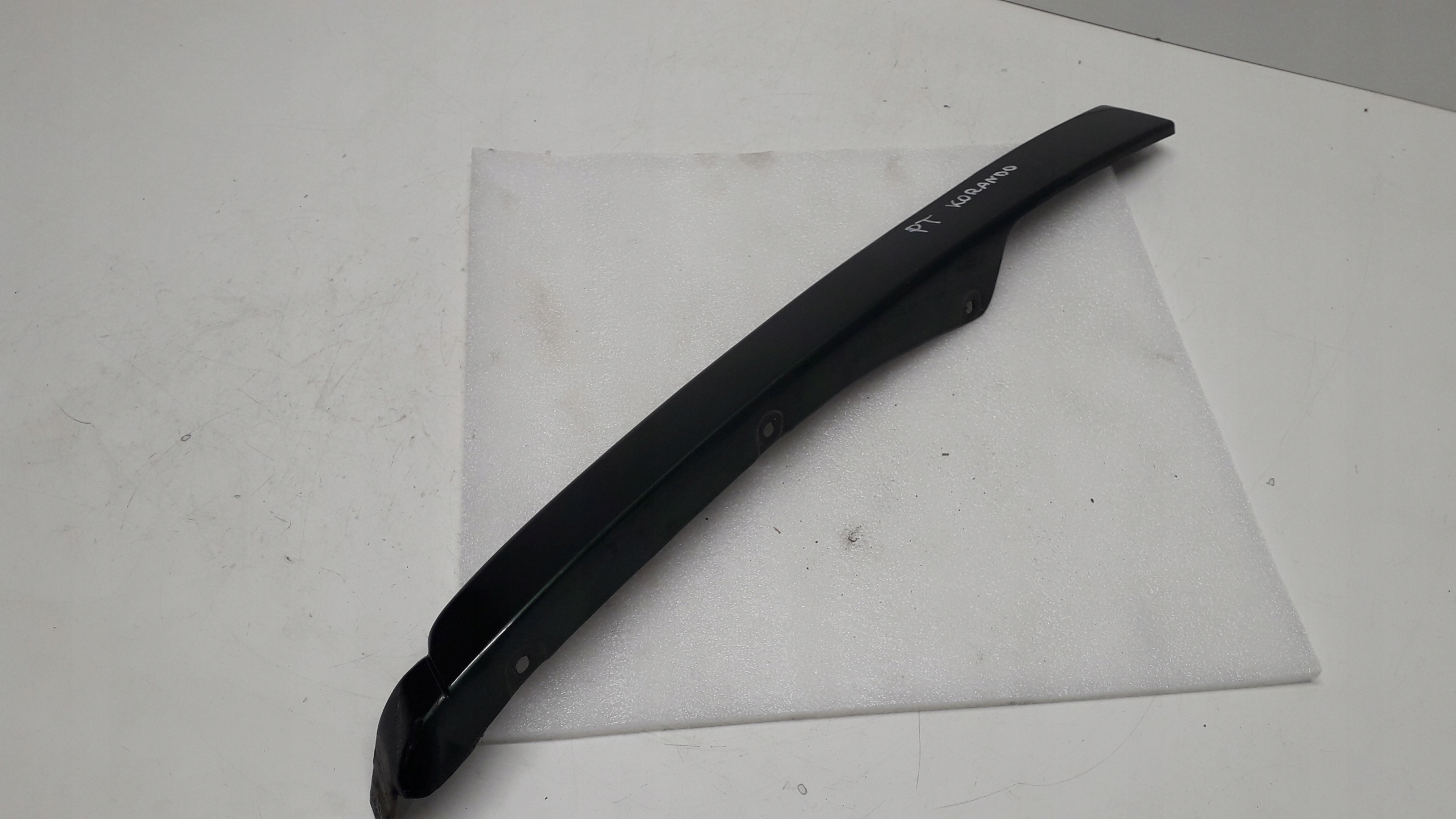 KORANDO II 2 96- LISTWA PRAWA TYLNA 79624-06005