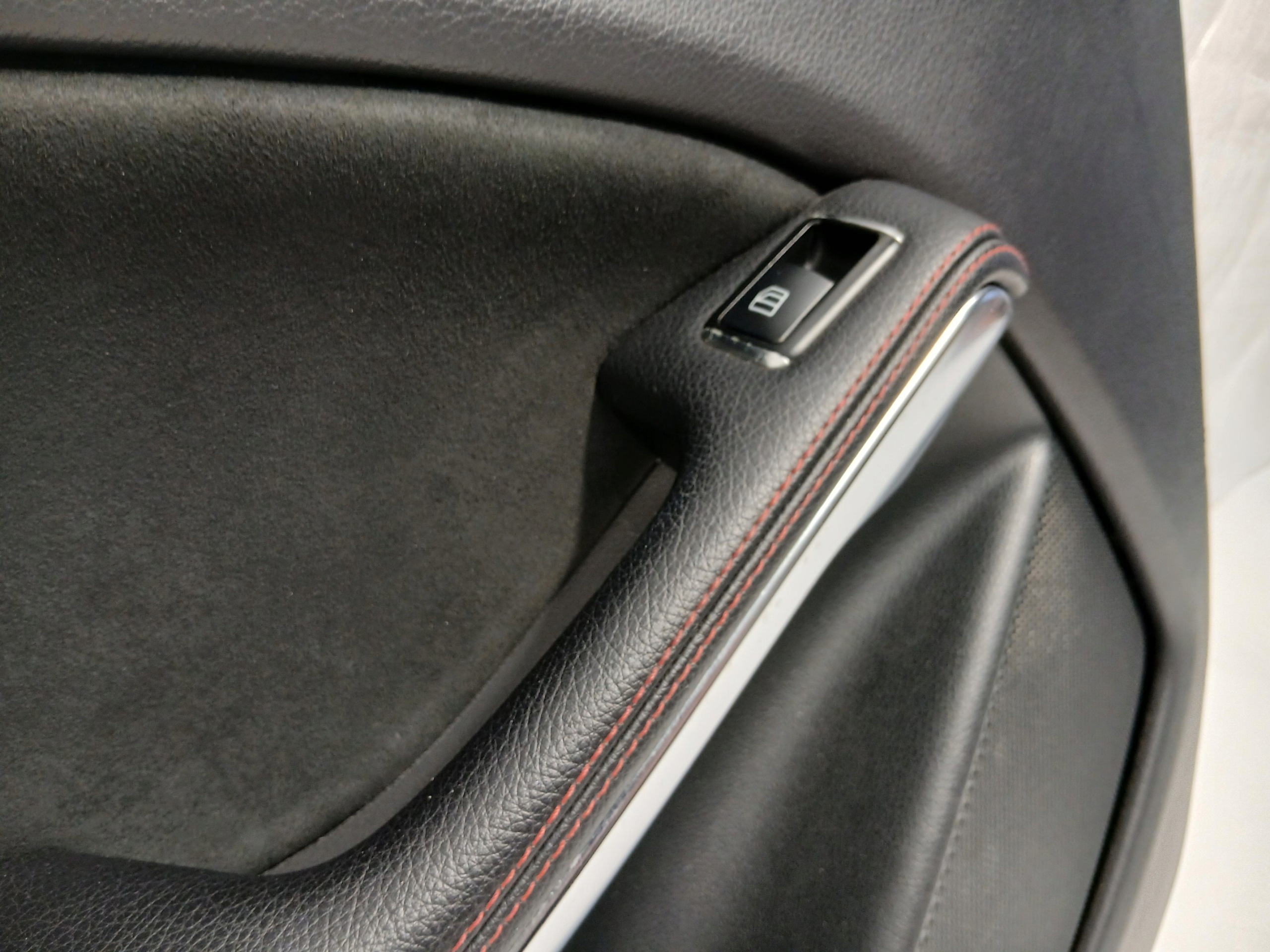 MERCEDES A45 W176 AMG side door left rear part