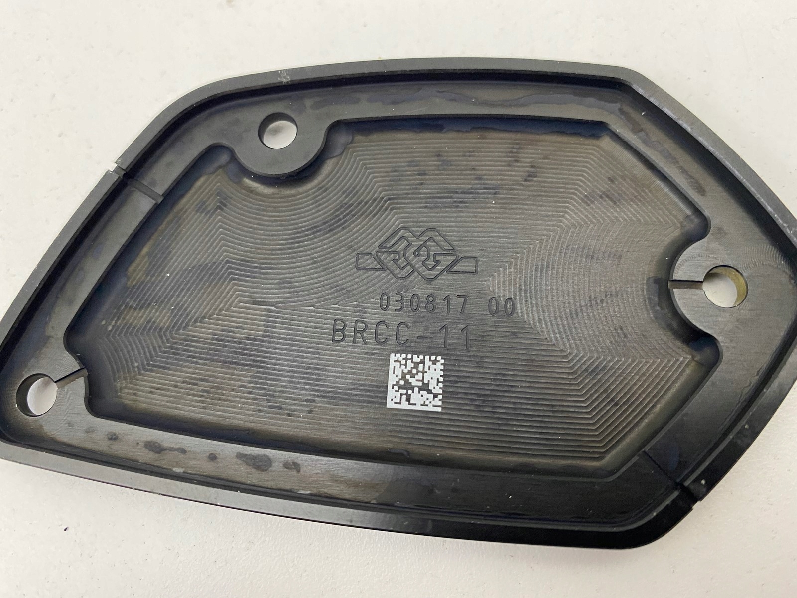 BMW R NINET POKRYWA ZBIORNICZKA PLYNU HAMULCOWEGO Part manufacturer BMW oryginalne OE