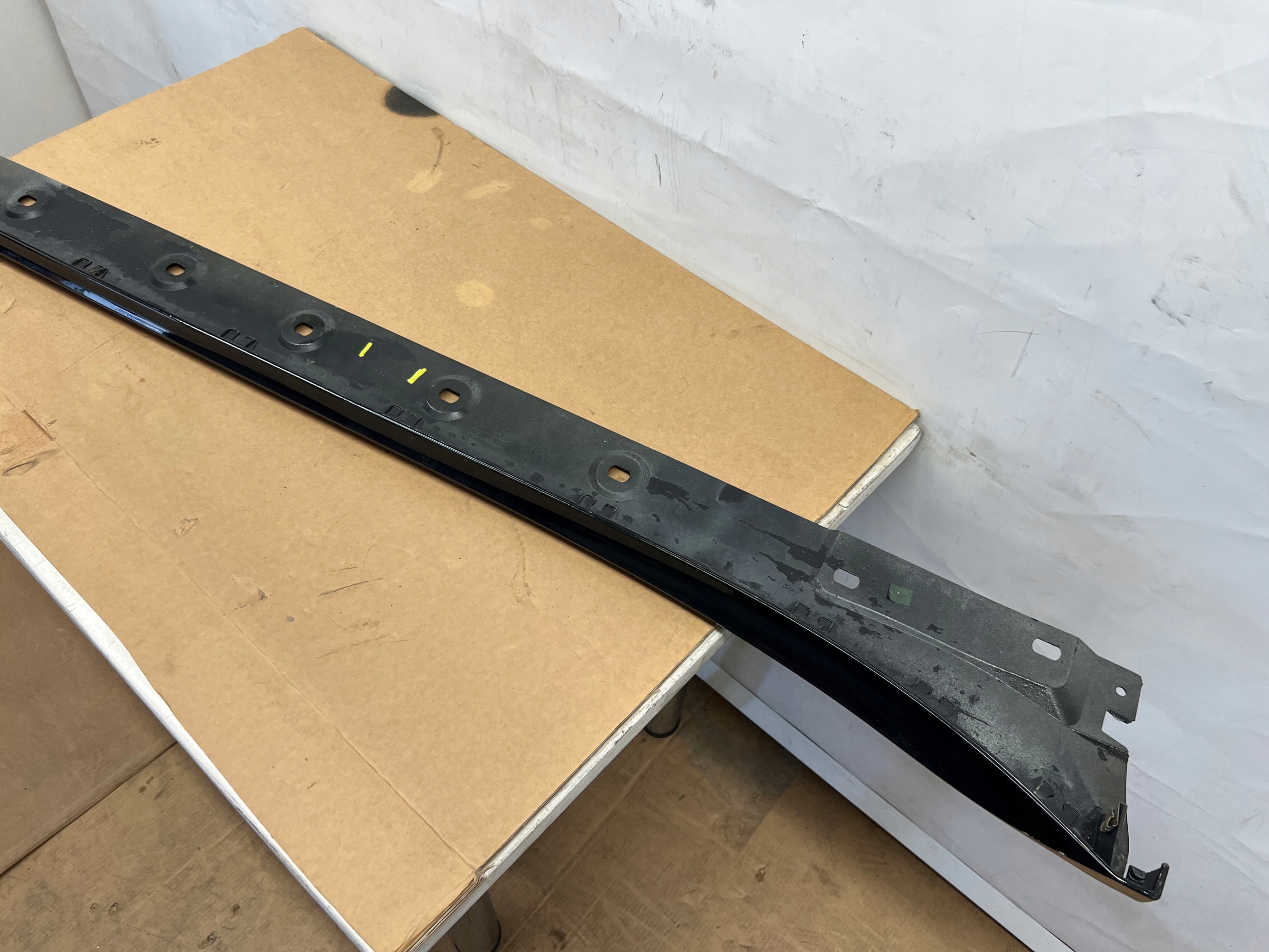 Porsche 911 moulding threshold left 99150459503