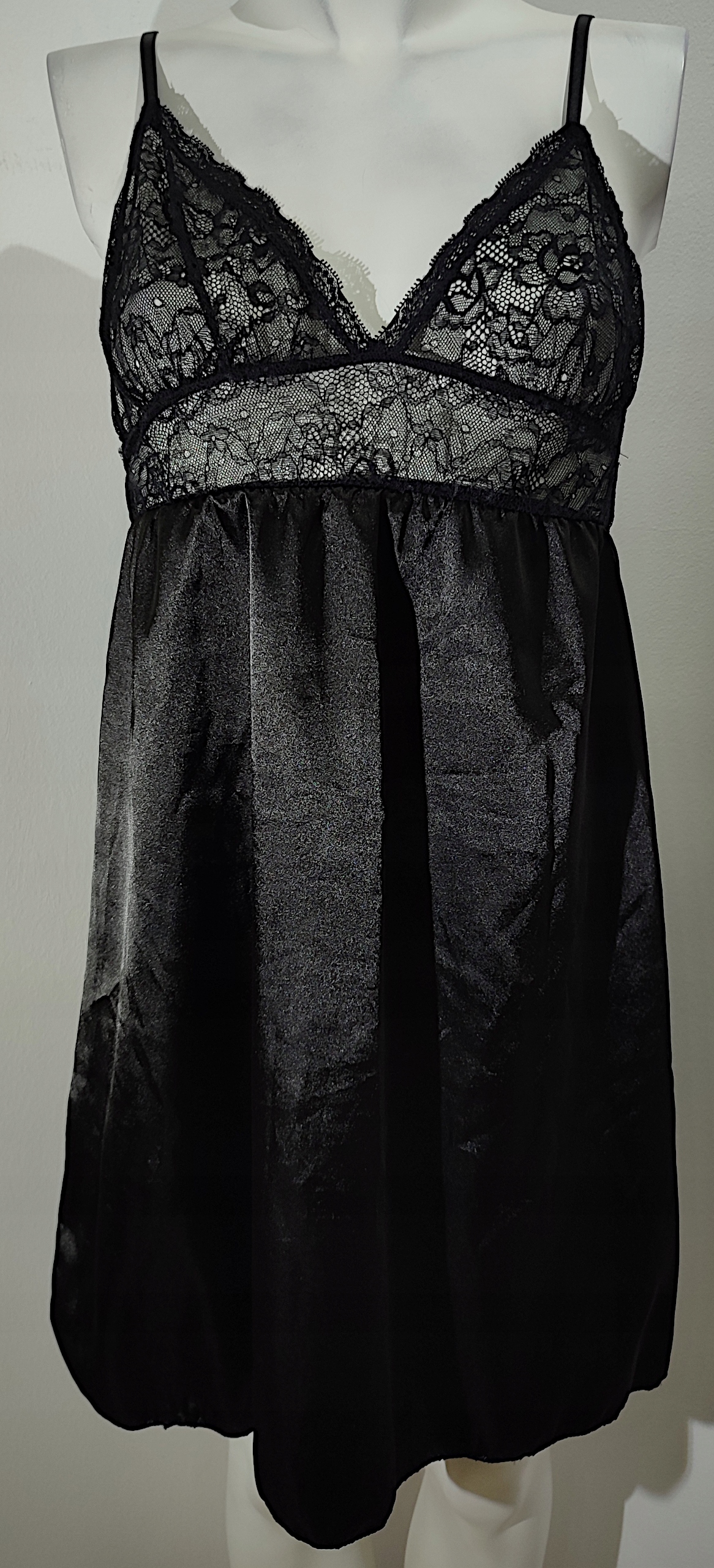 czarna KOSZULKA nocna satynowa PIERRE CARDIN L Marka Pierre Cardin