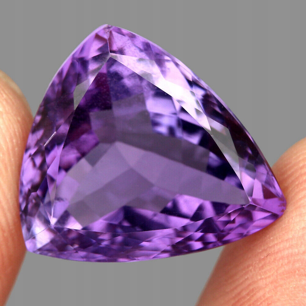 Přírodní kámen ametyst 15.62ct Vvs