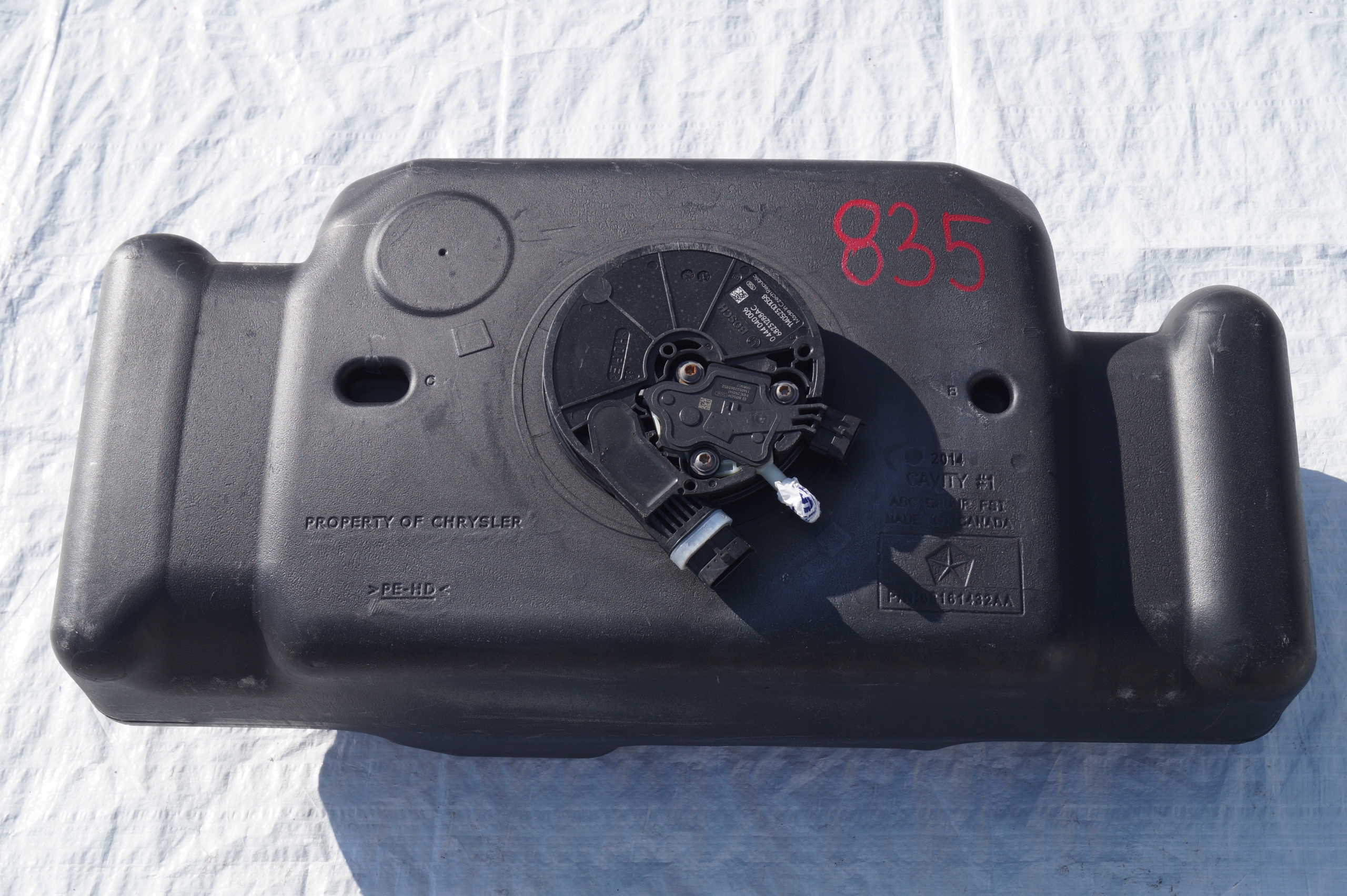 POMPA ZBIORNIK ADBLUE DODGE RAM 1500 68161432AA
