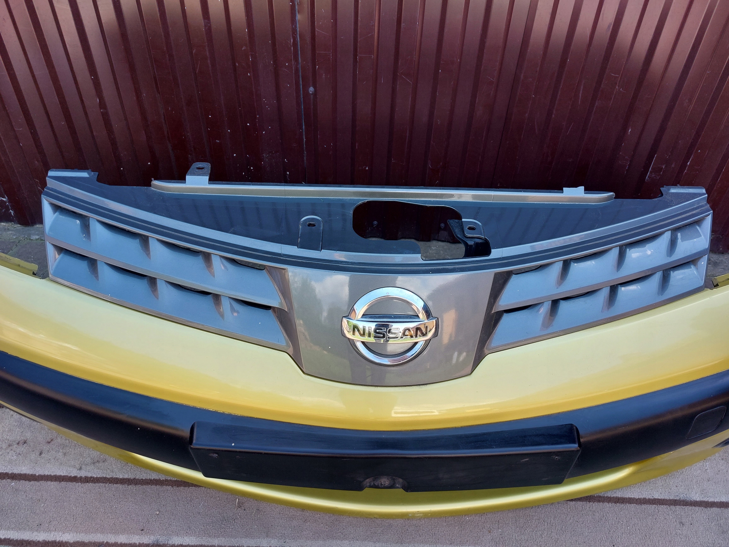 bumper front NISSAN NOTE and E11 06-09r