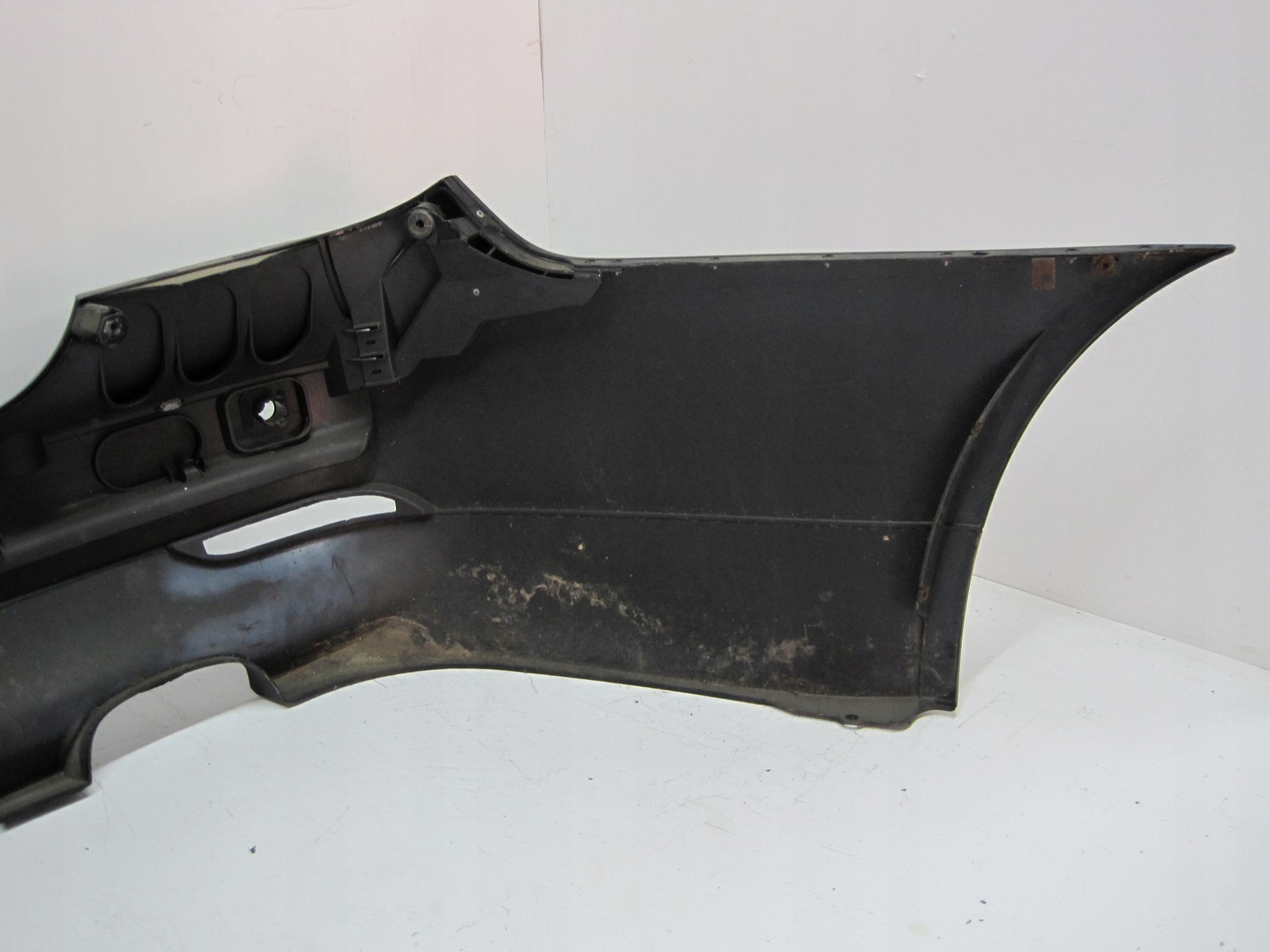bumper BMW 5 E60 below 4 PDC rear part rear