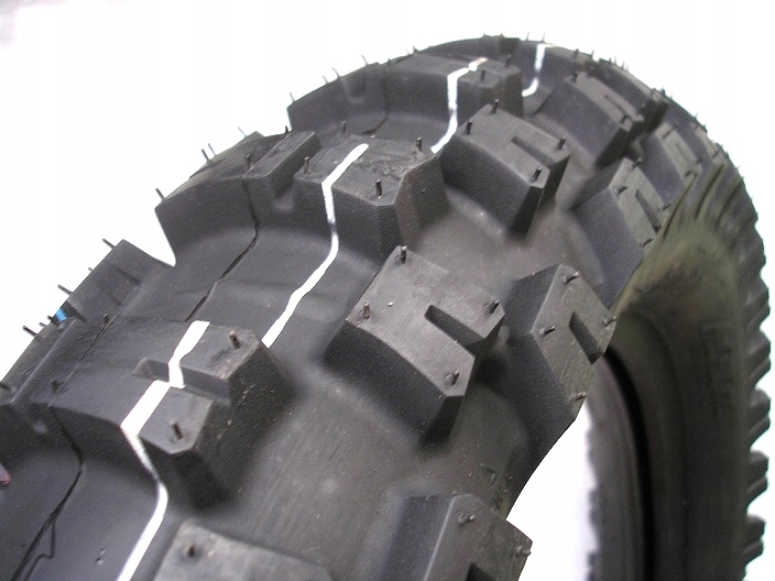 140/80-18 MOTOZ TRACTIONATOR ENDURO I/T BFM SUPER SOFT HARD/SOFT Marka Motoz