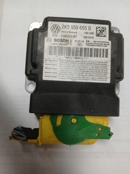 SENSOR AIRBAG 2K5959655B VW CADDY 15