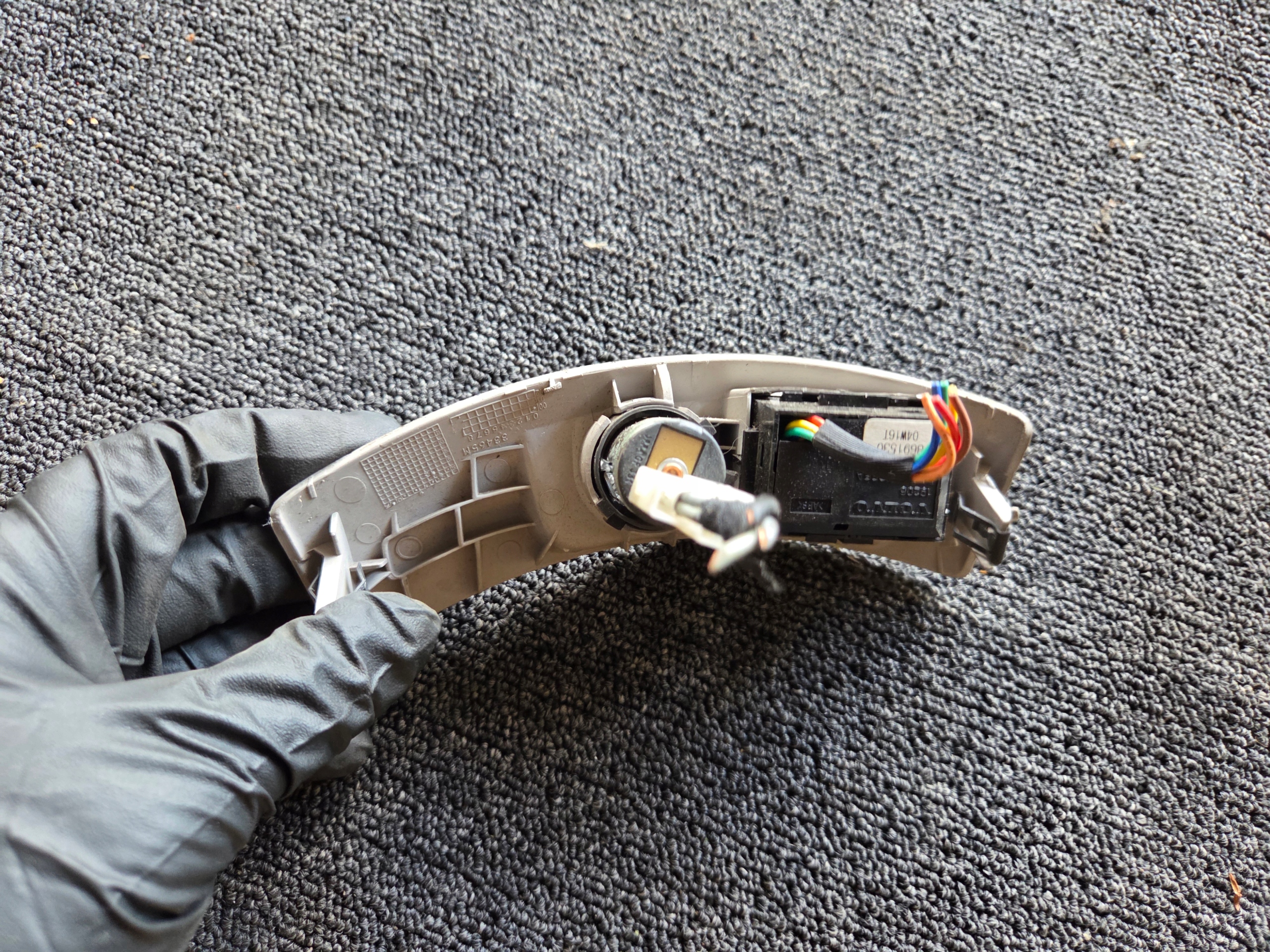 switch ZAPALNICZKA VOLVO V50 8686026
